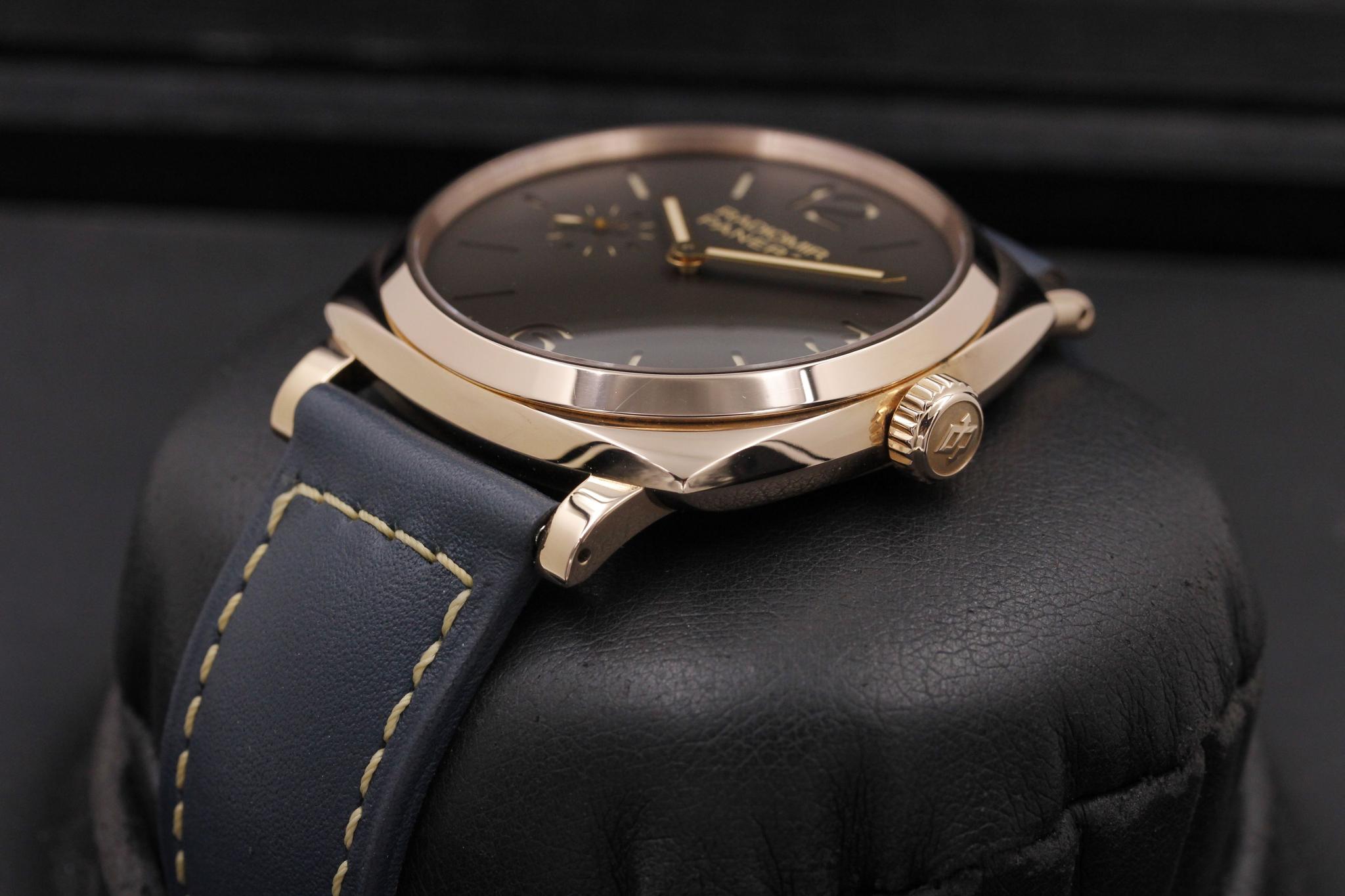 Watch Image 2