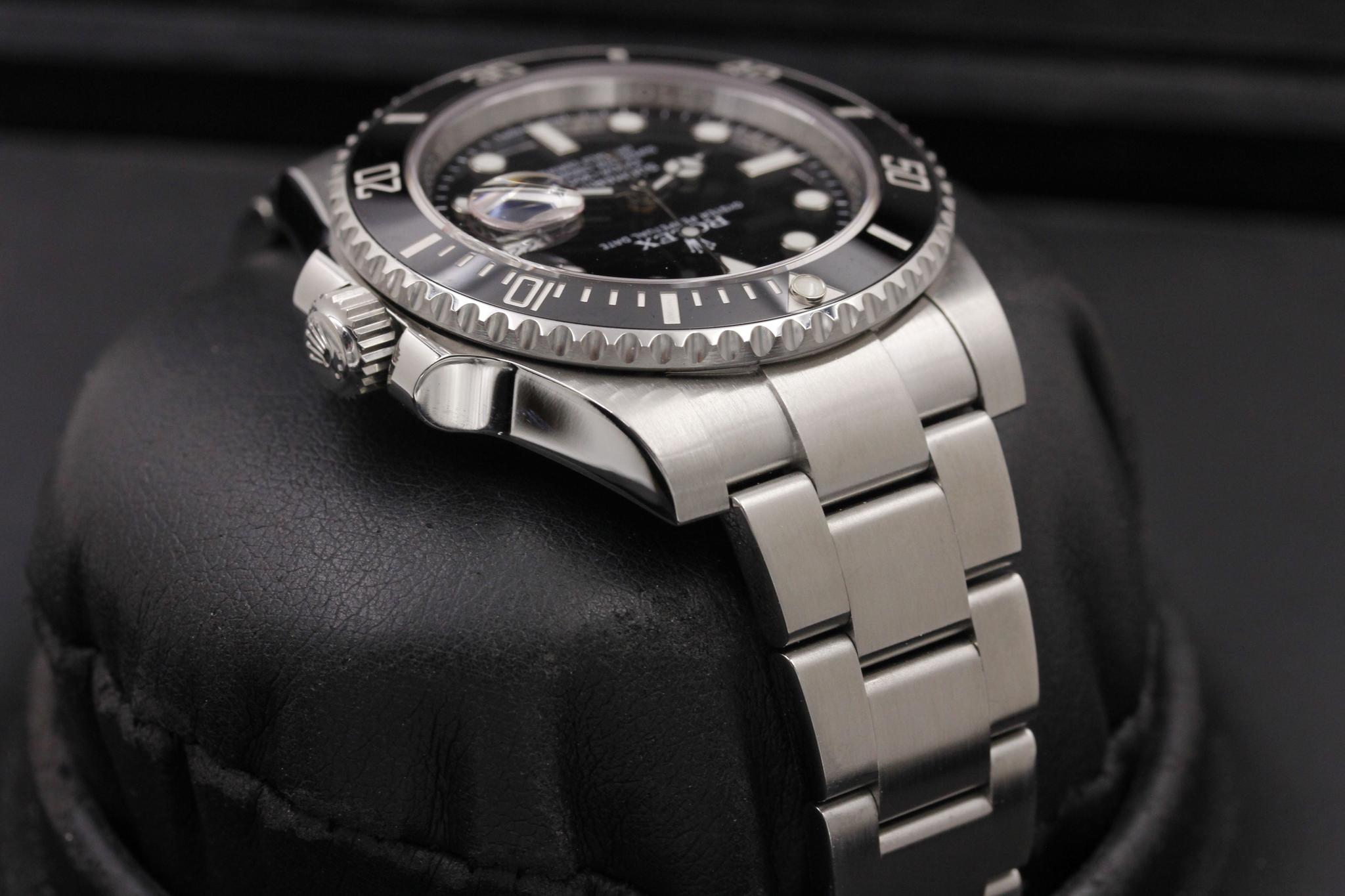 Watch Image 4