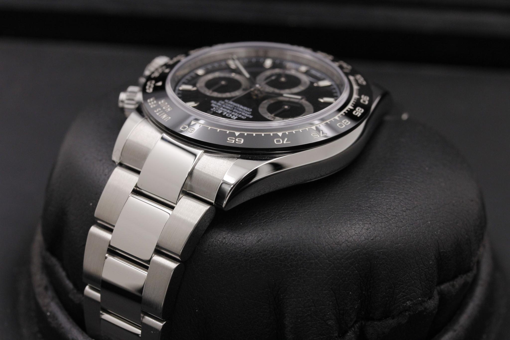 Watch Image 5