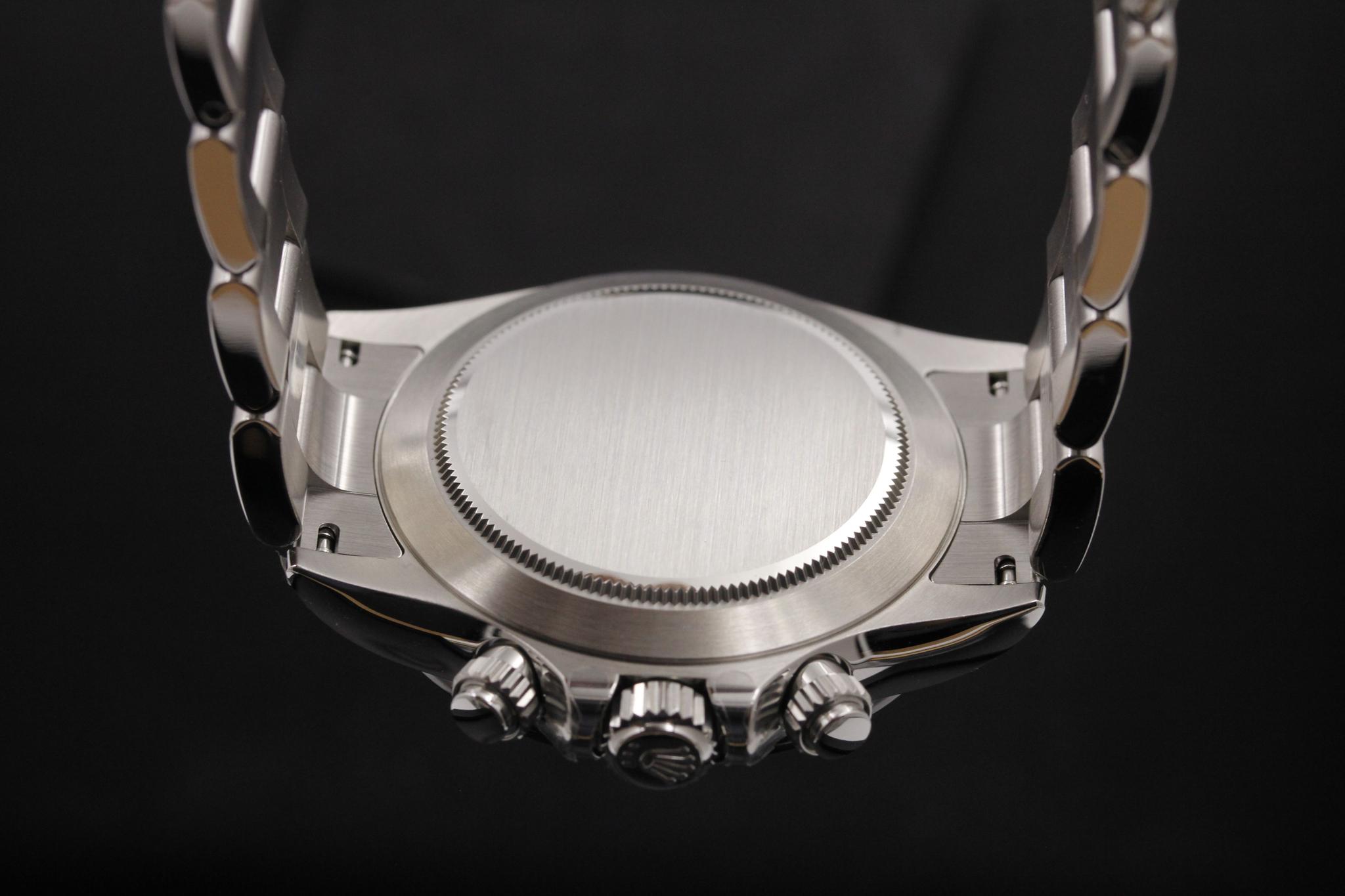 Watch Image 7