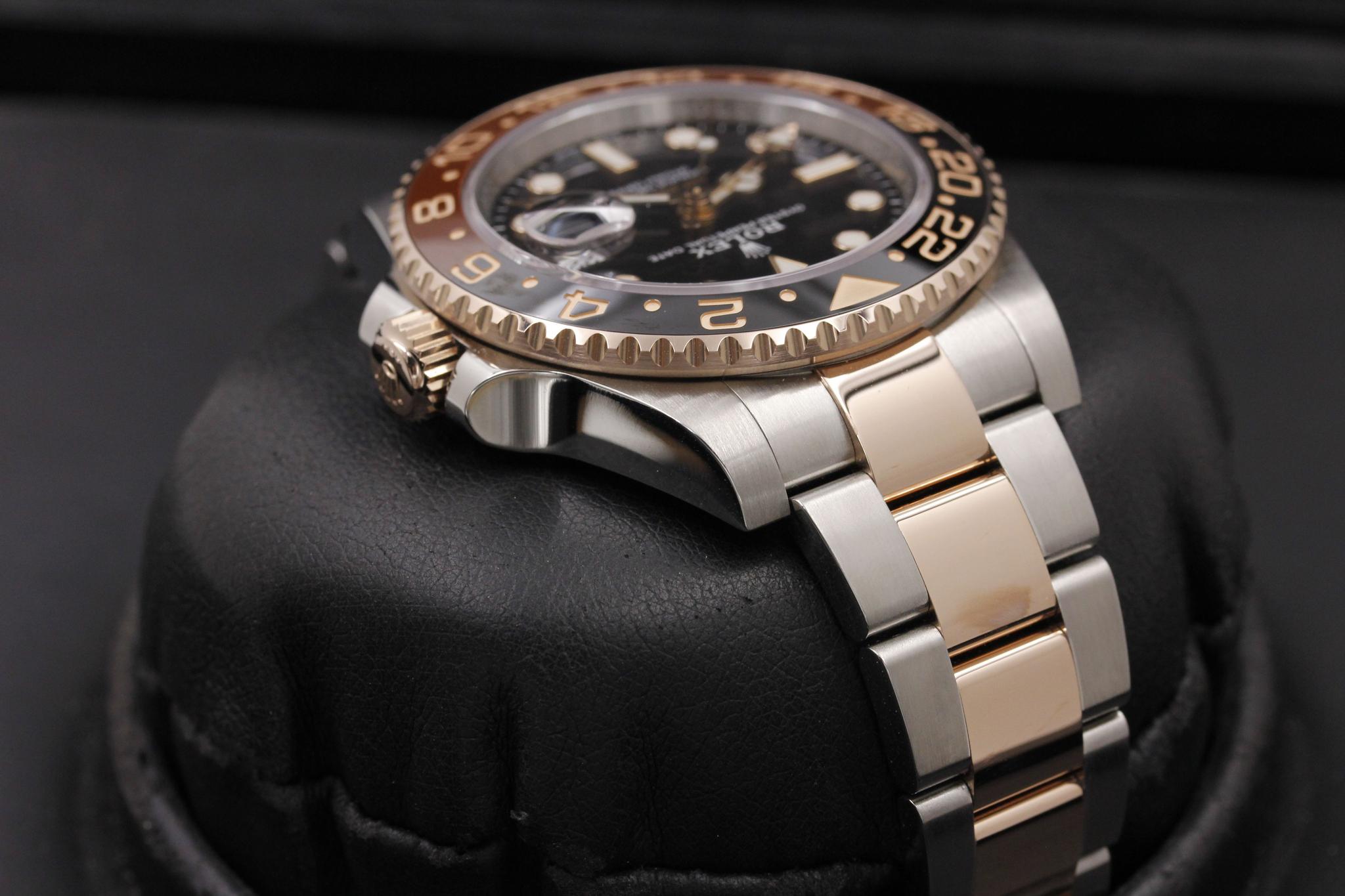 Watch Image 4