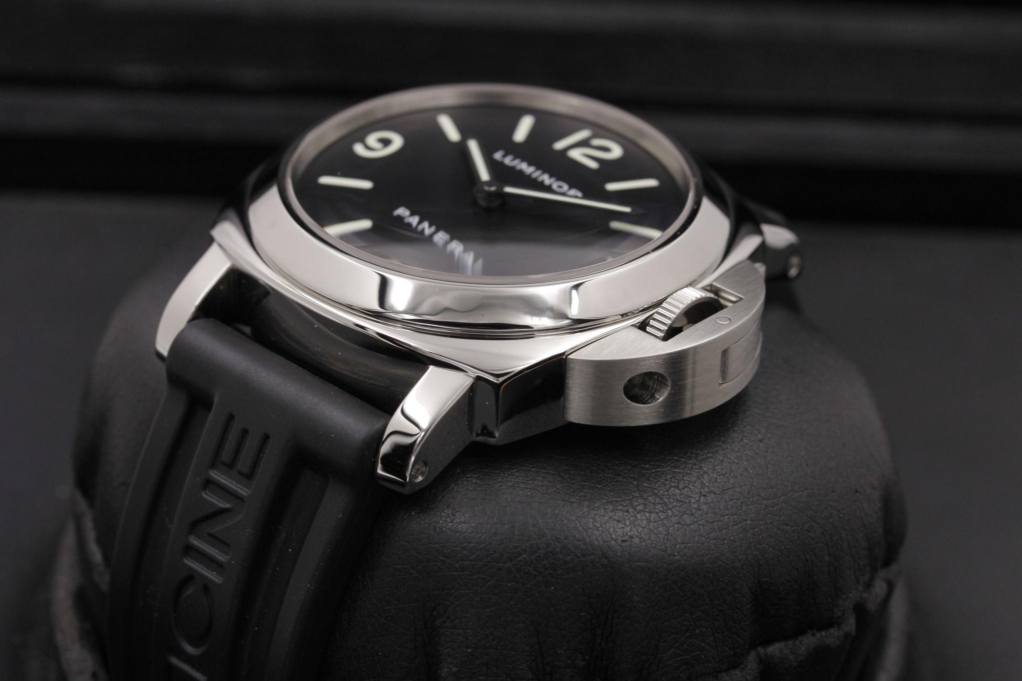 Watch Image 2