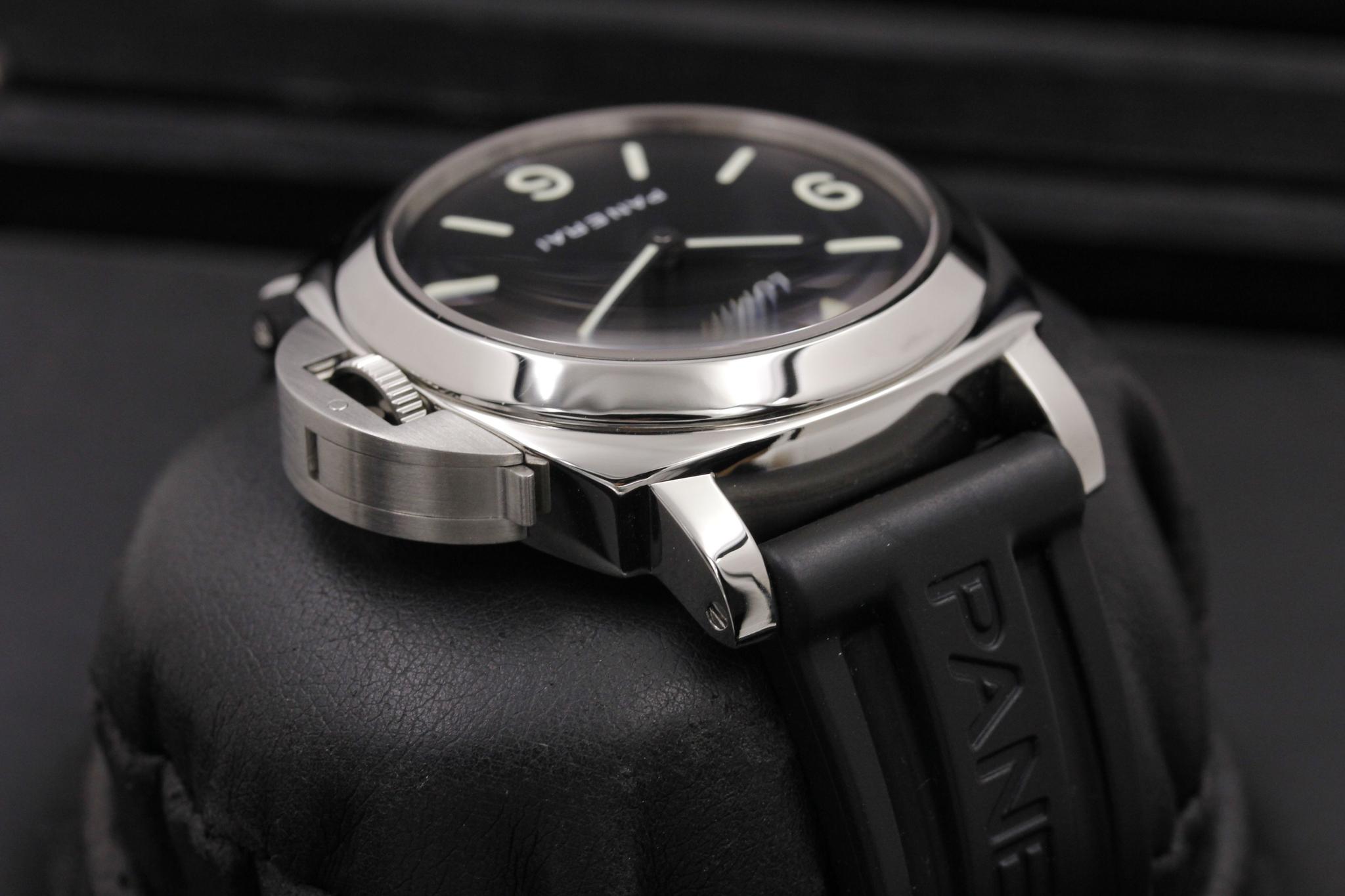 Watch Image 4