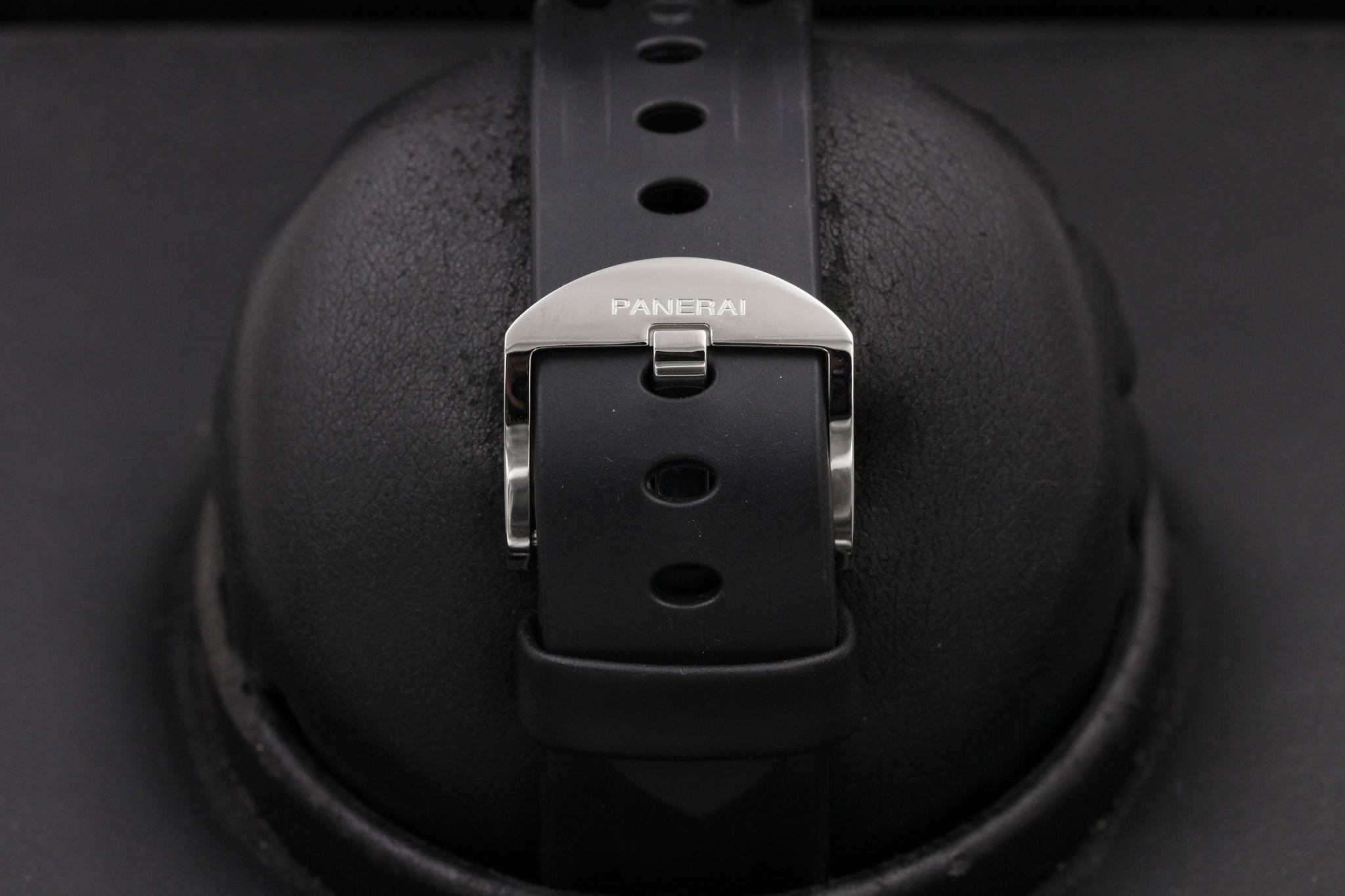 Watch Image 8