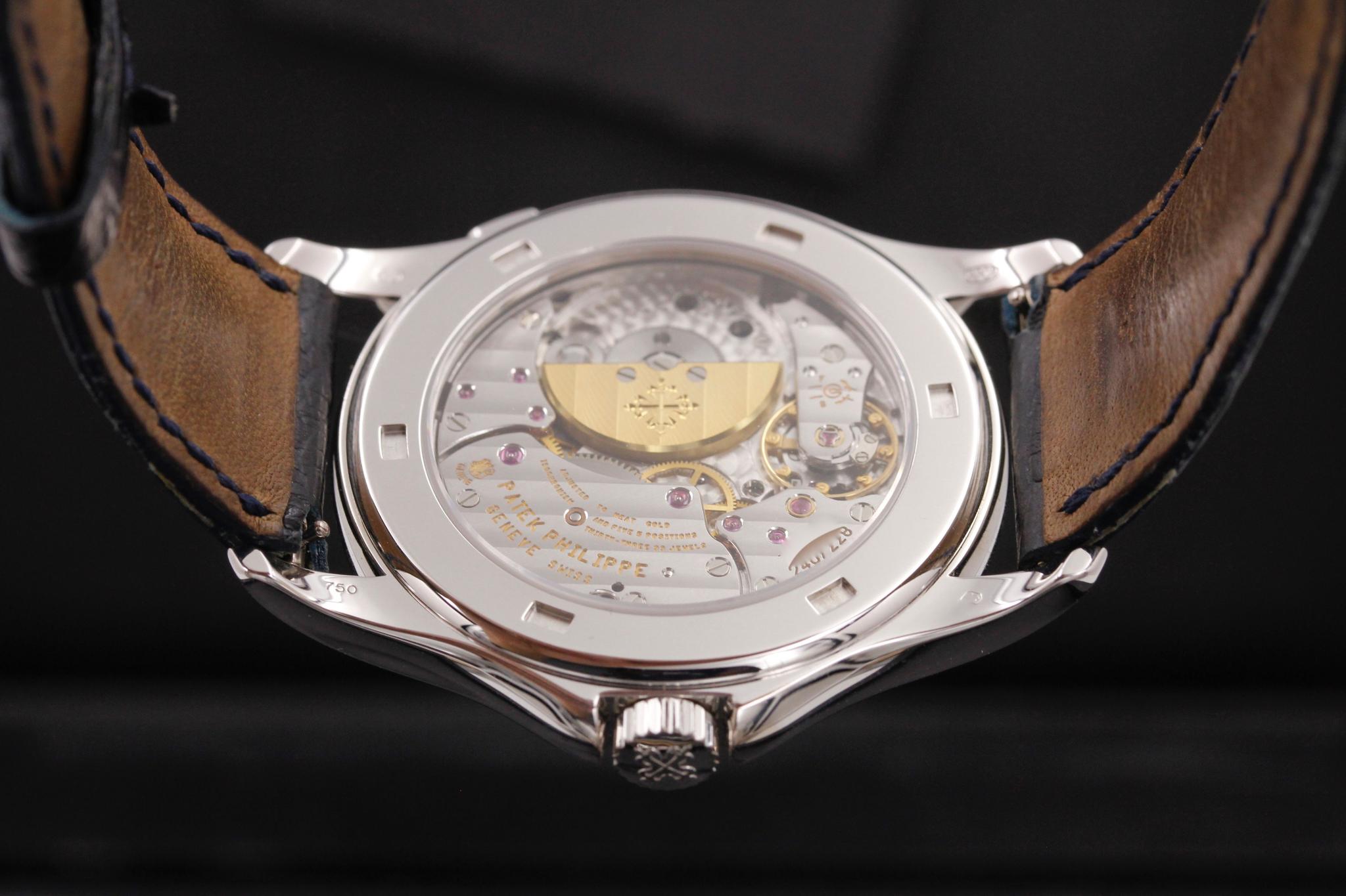Watch Image 7