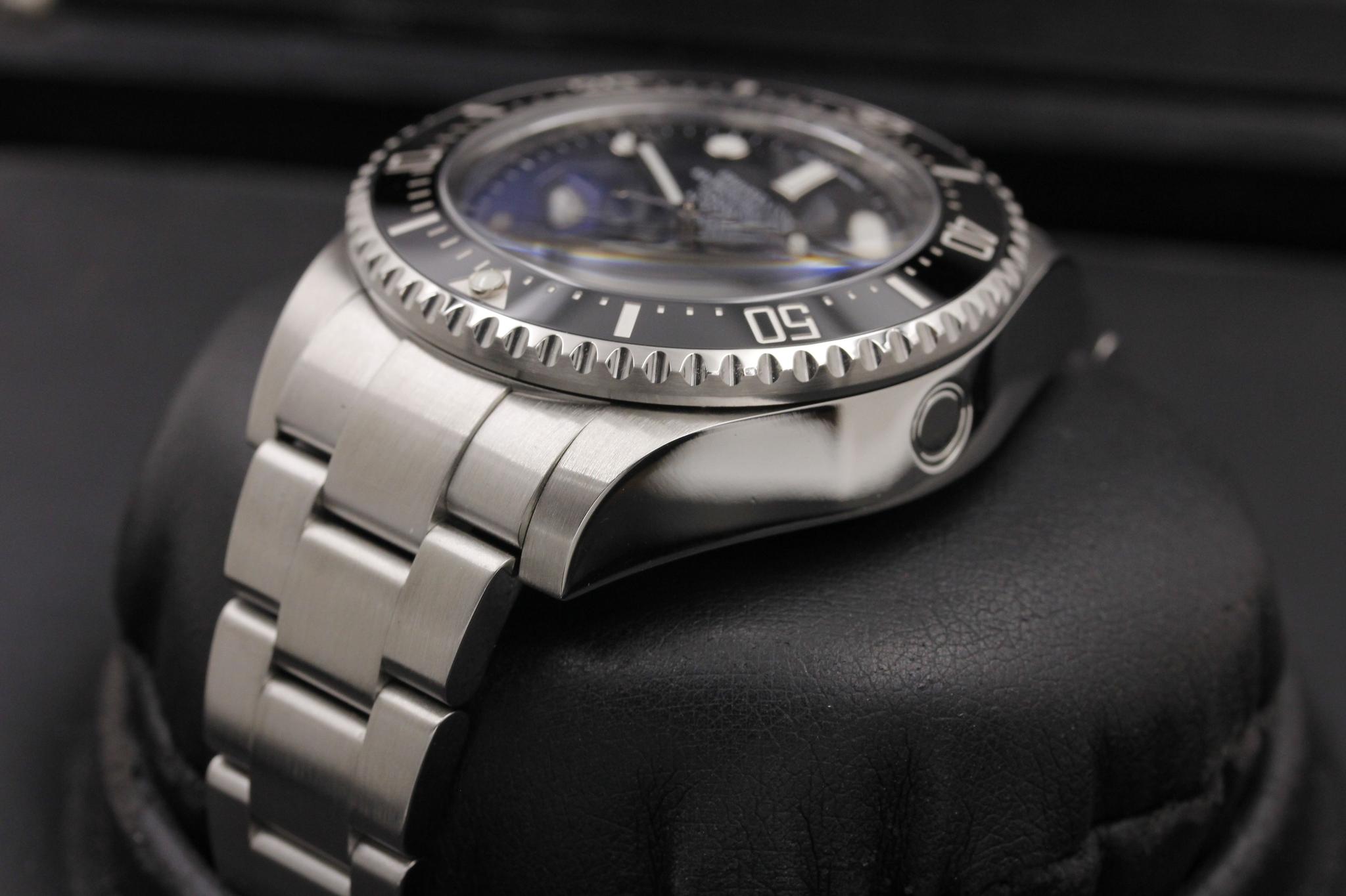 Watch Image 5