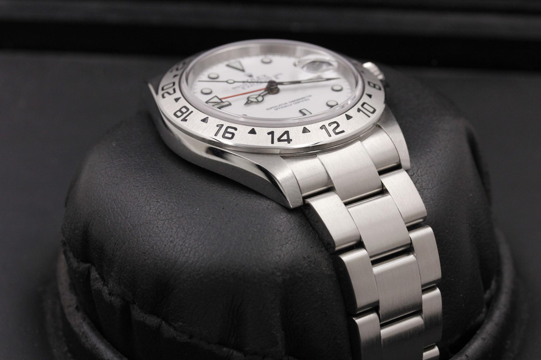 Watch Image 6