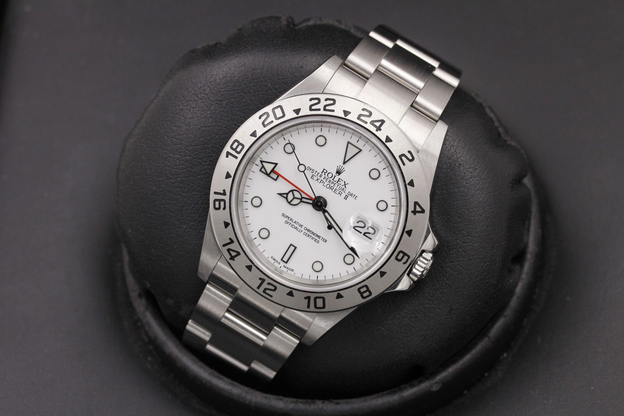 Watch Image 8