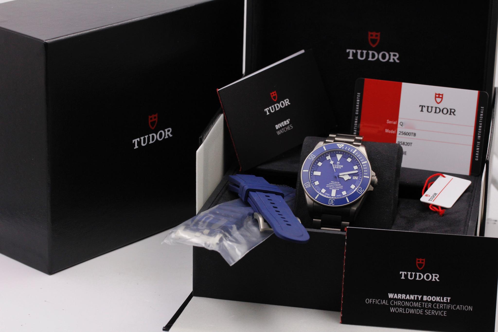 Watch Image 11