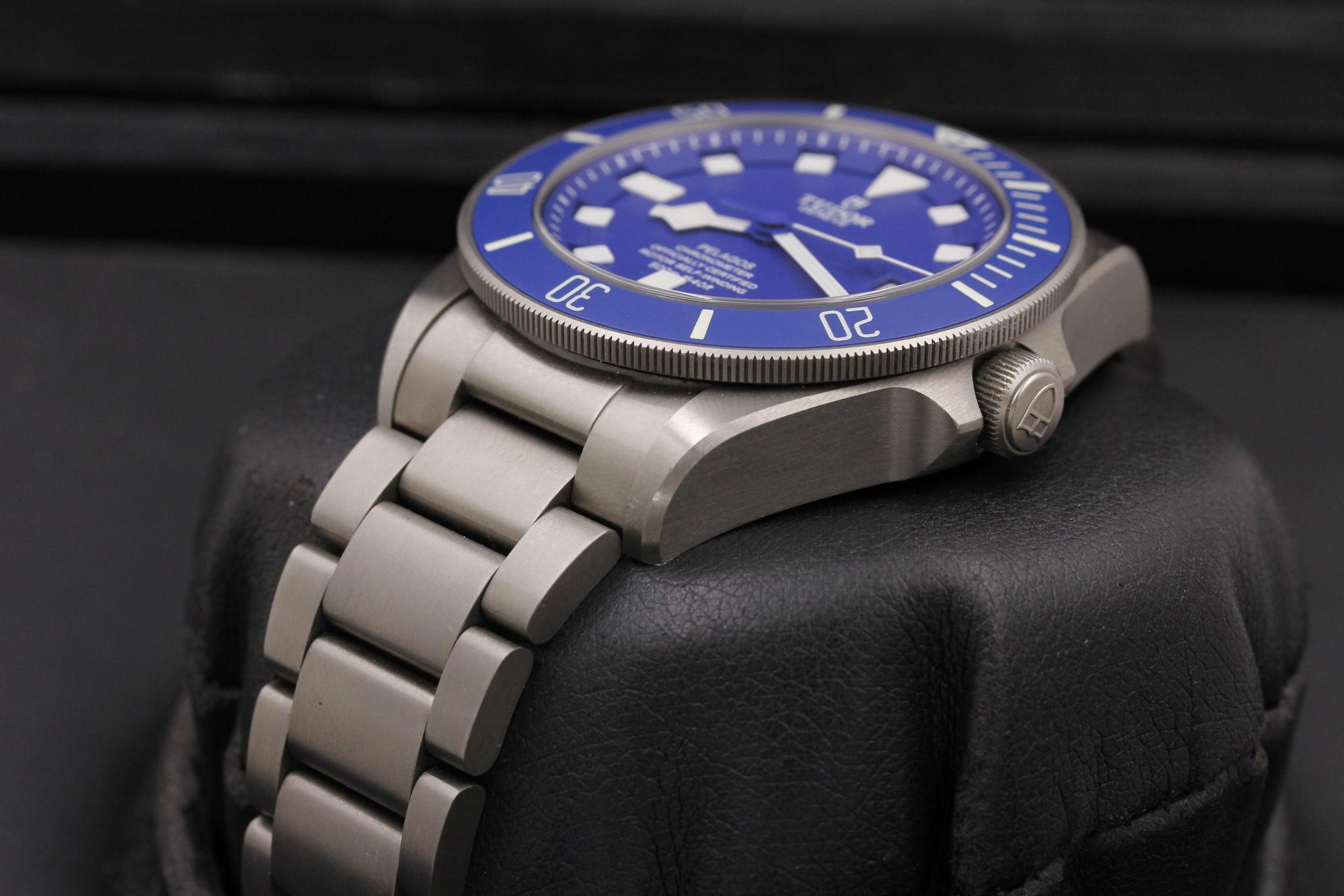 Watch Image 2