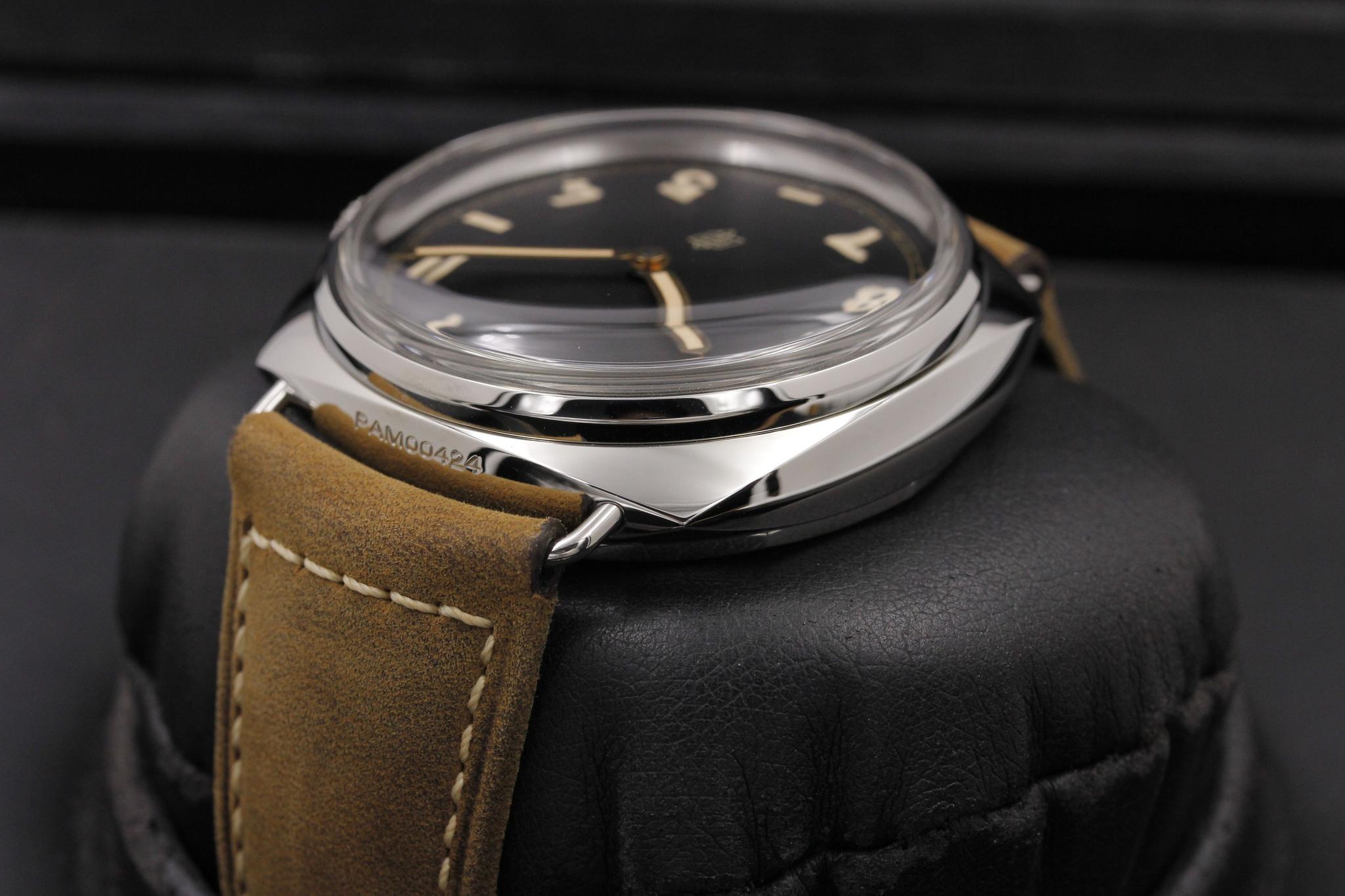 Watch Image 5