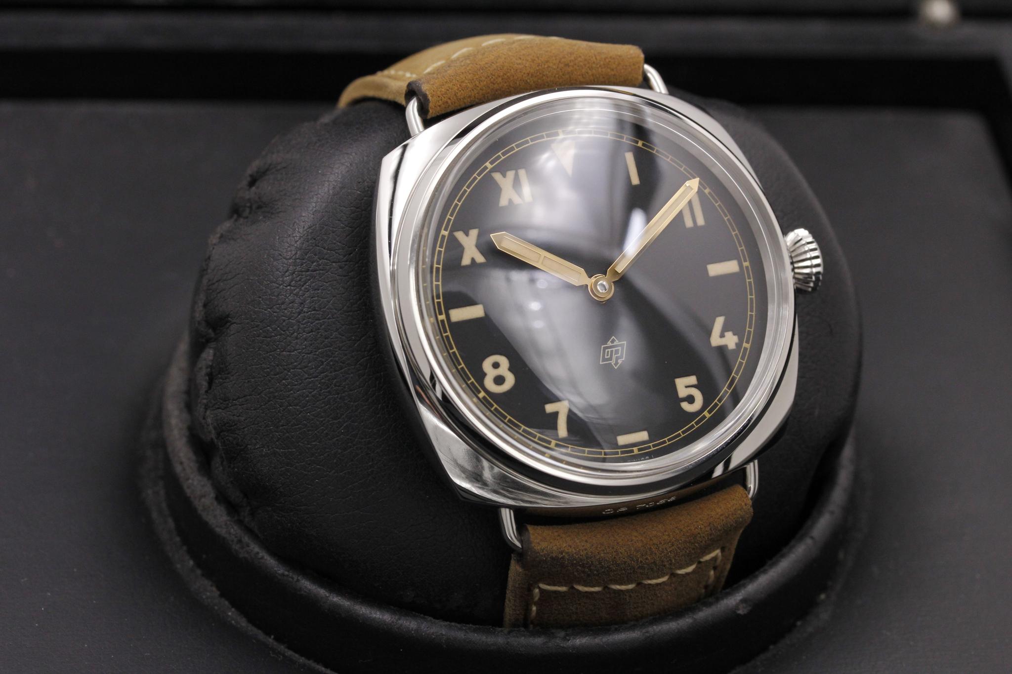 Watch Image 10