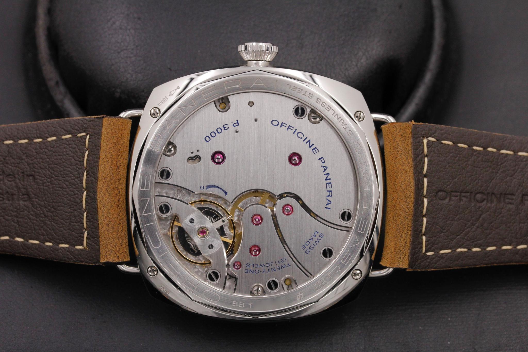 Watch Image 7