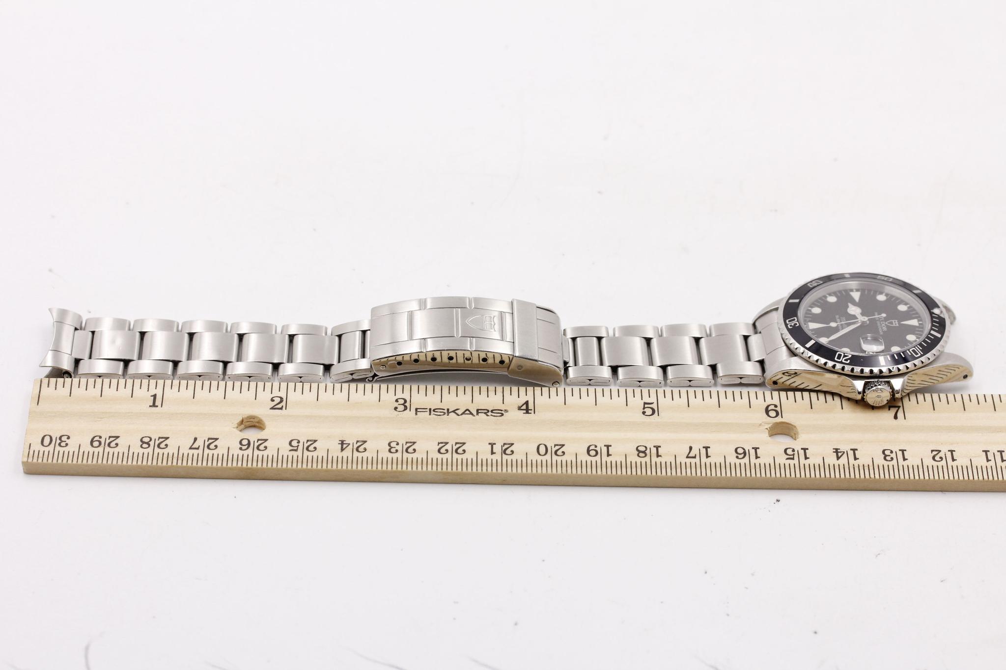 Watch Image 13