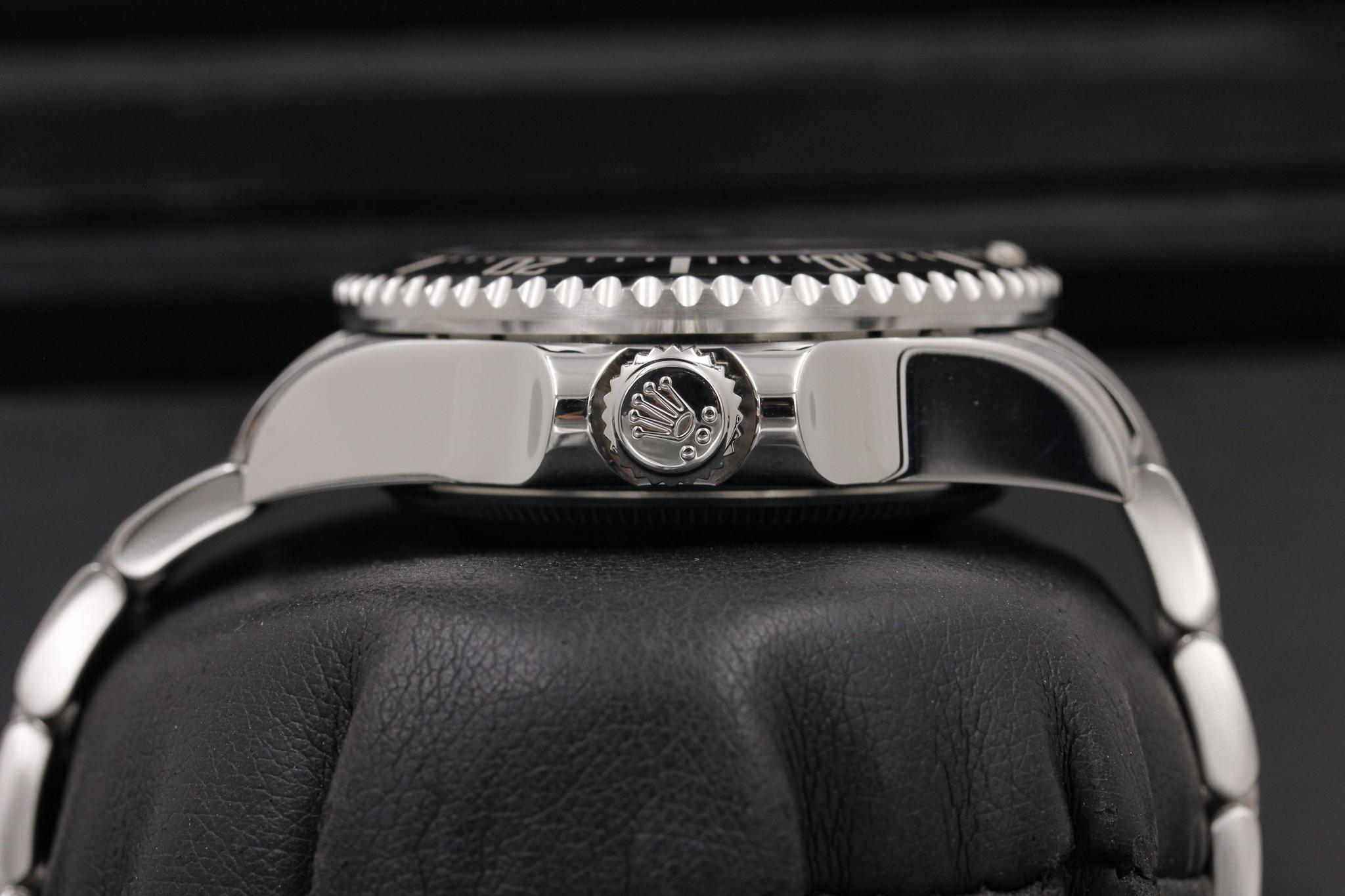 Watch Image 3