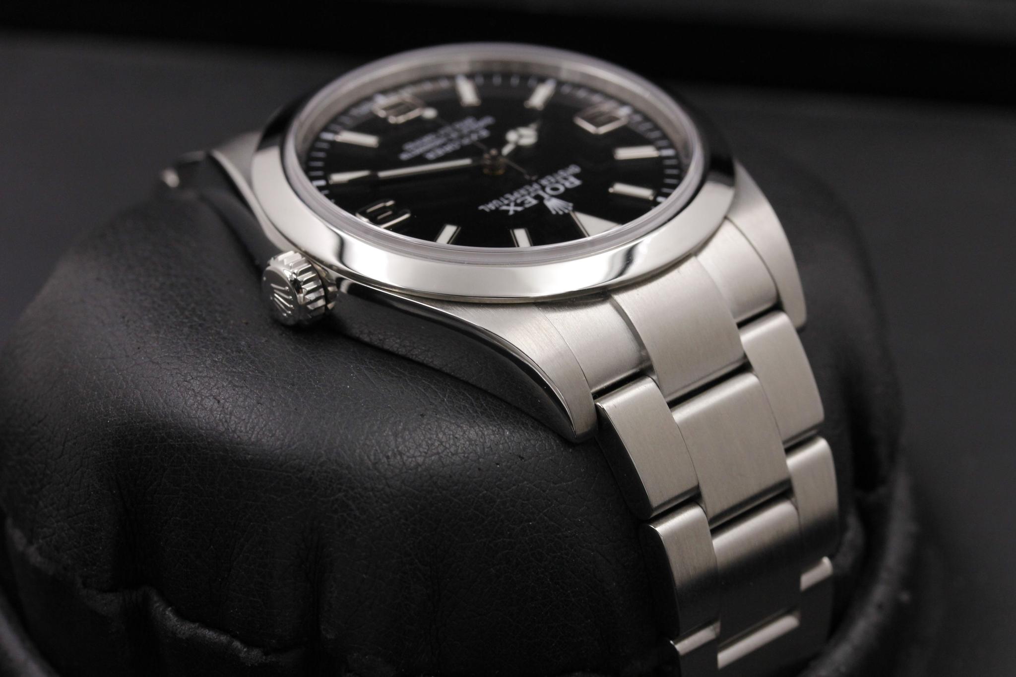 Watch Image 4