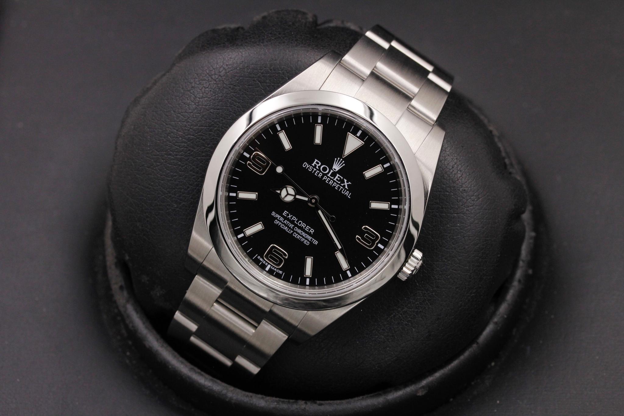 Watch Image 9