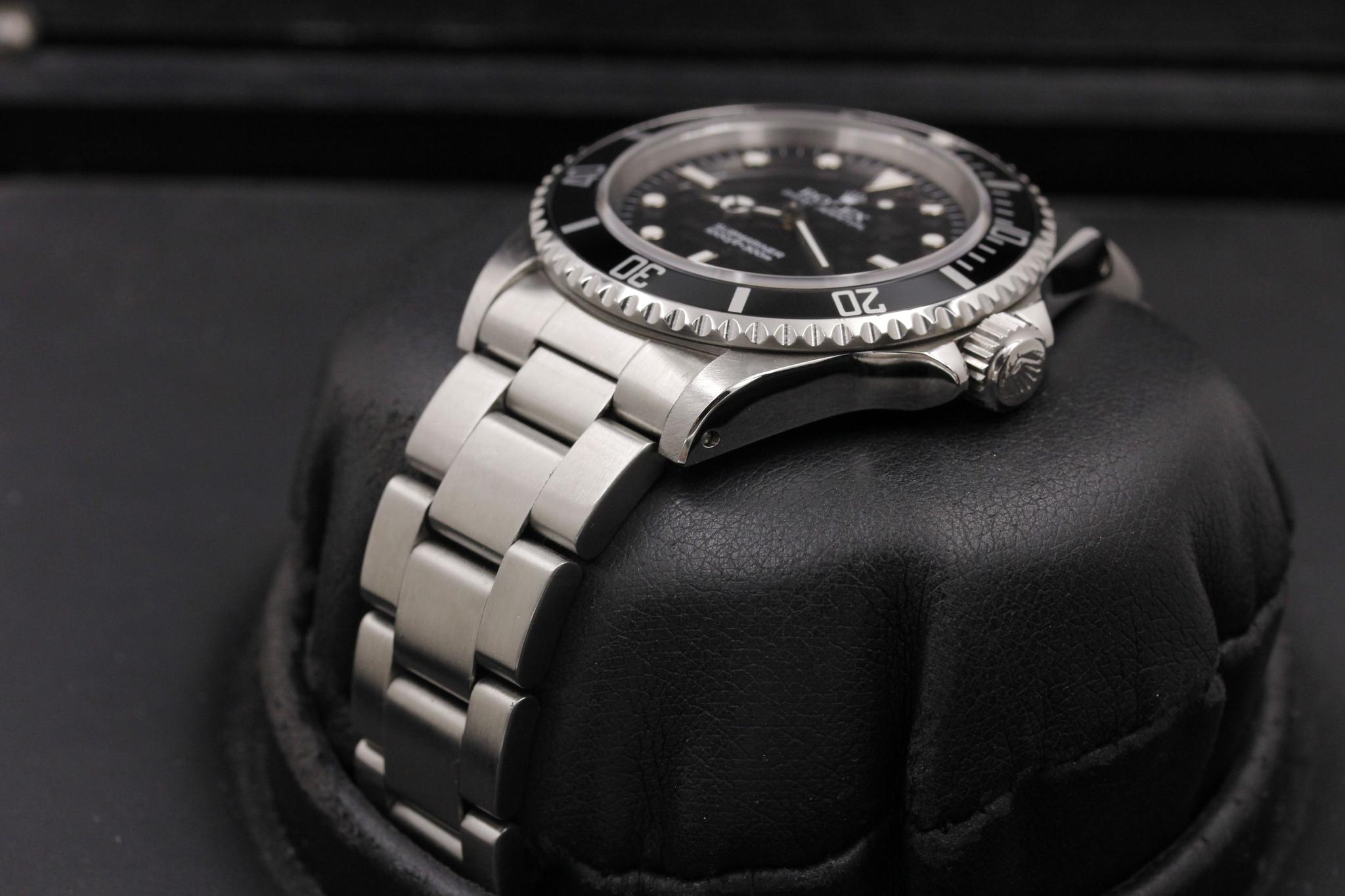 Watch Image 2