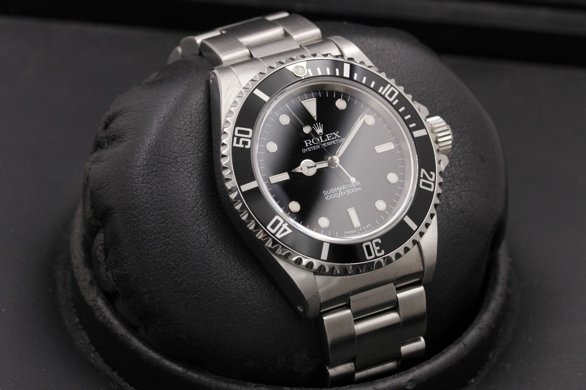 Watch Image 11