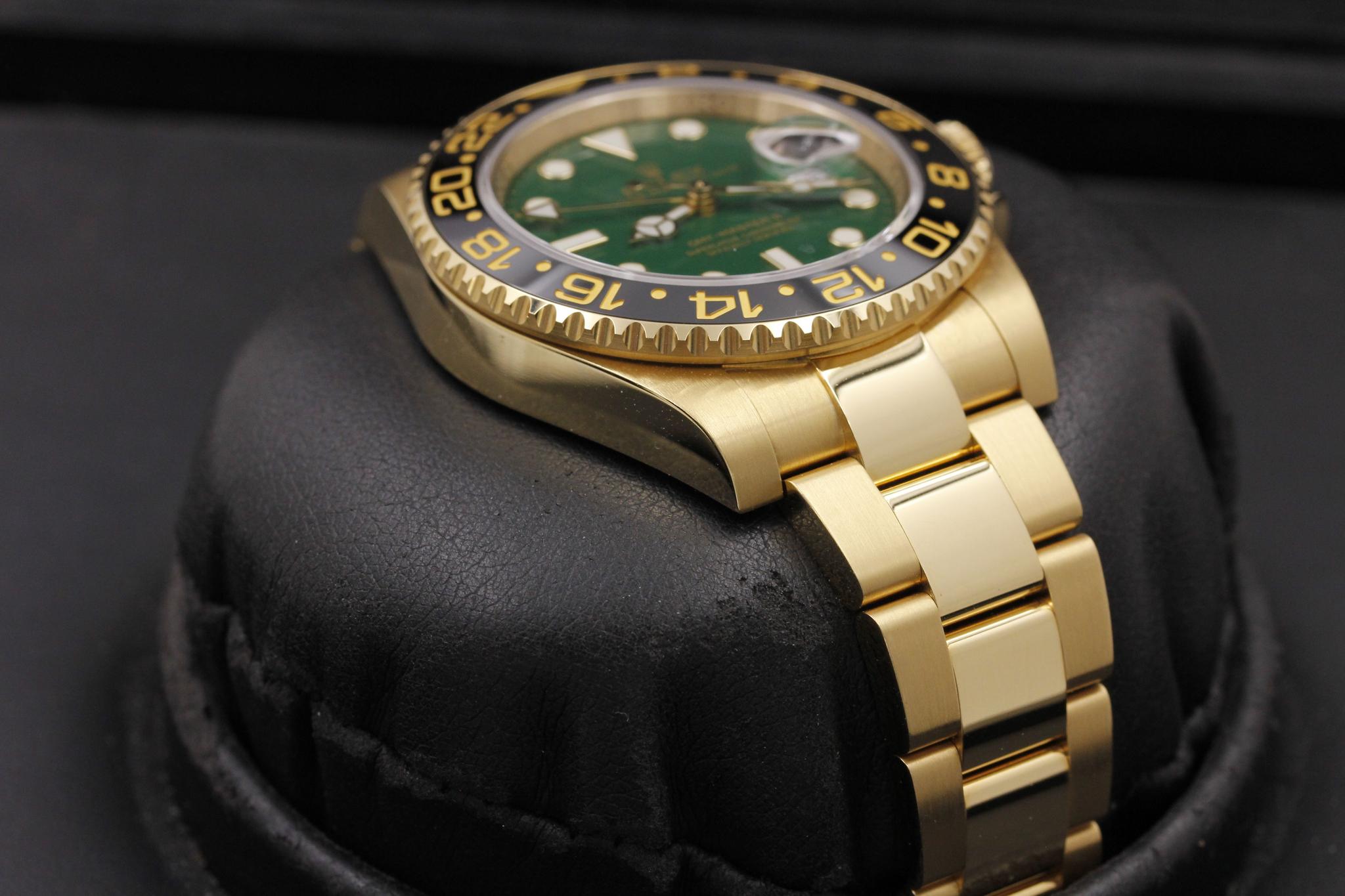 Watch Image 6