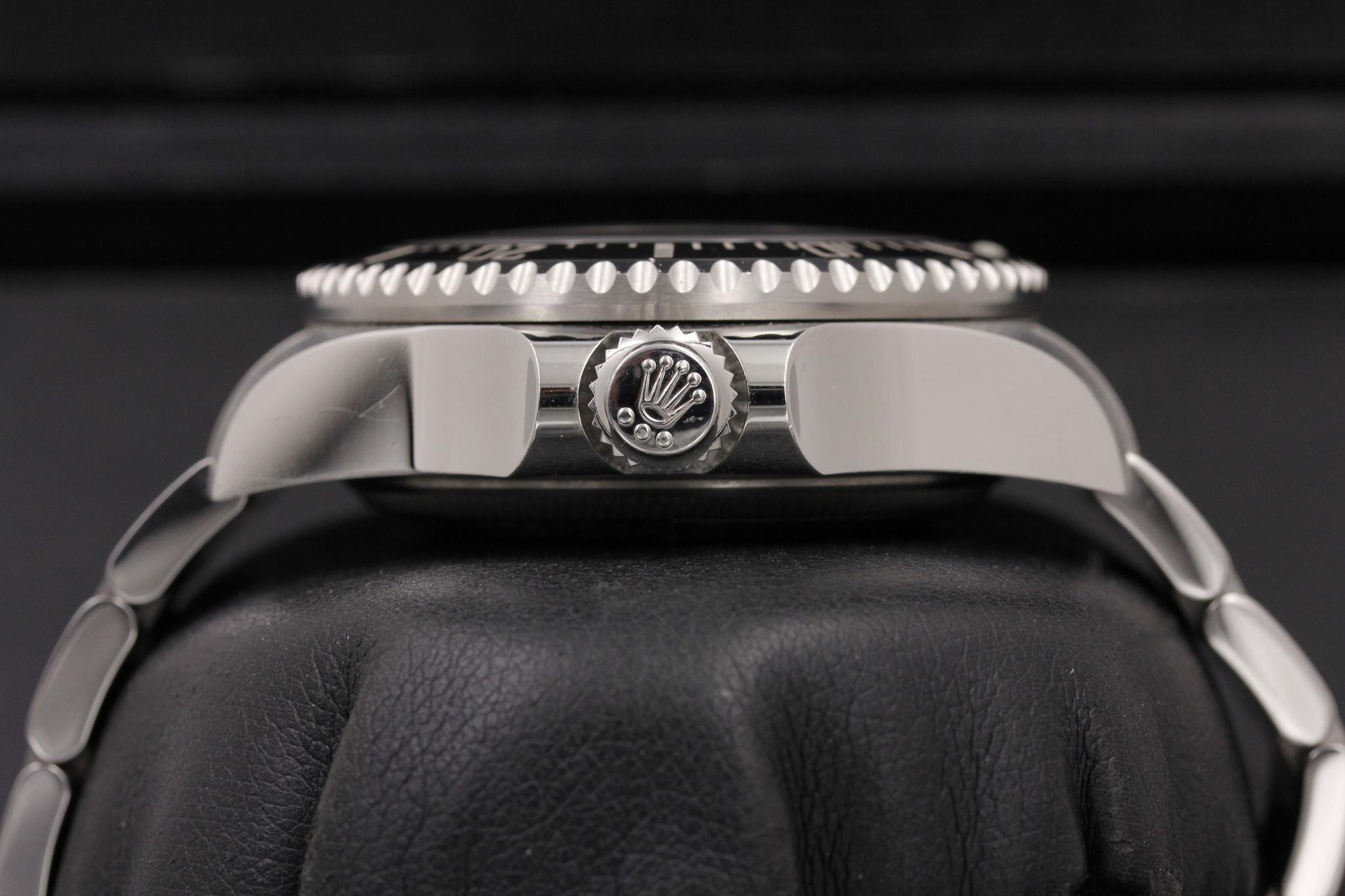 Watch Image 3