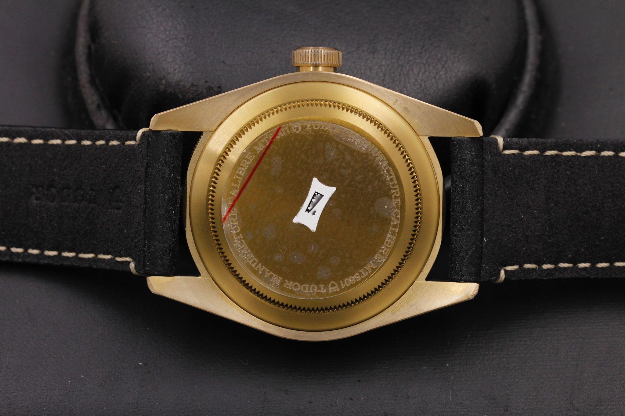 Watch Image 8