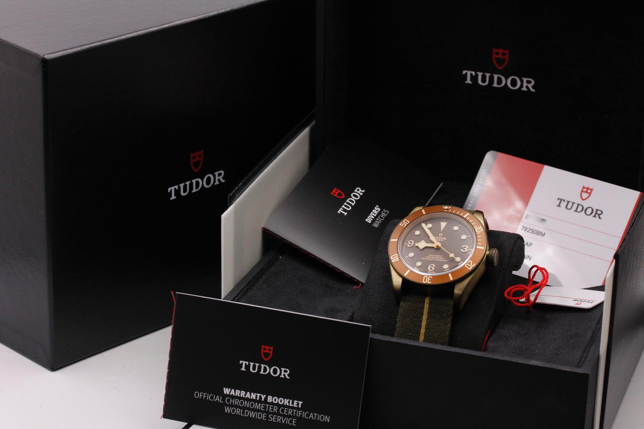 Watch Image 11