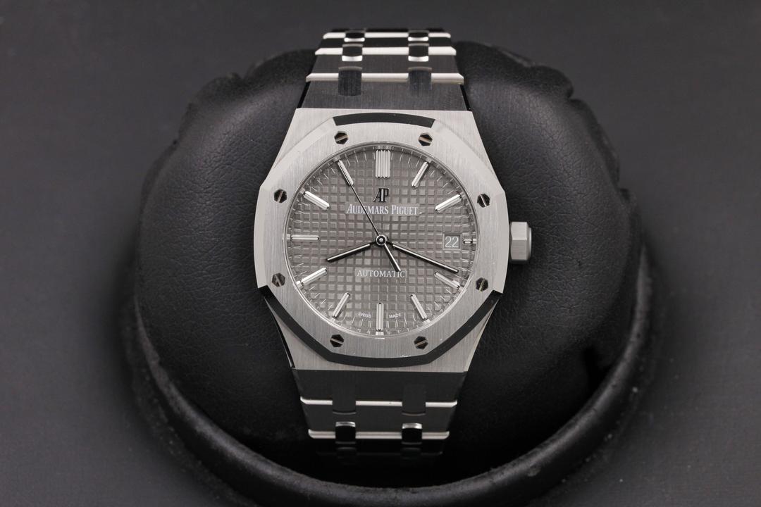 Audemars Piguet Royal Oak 15450st