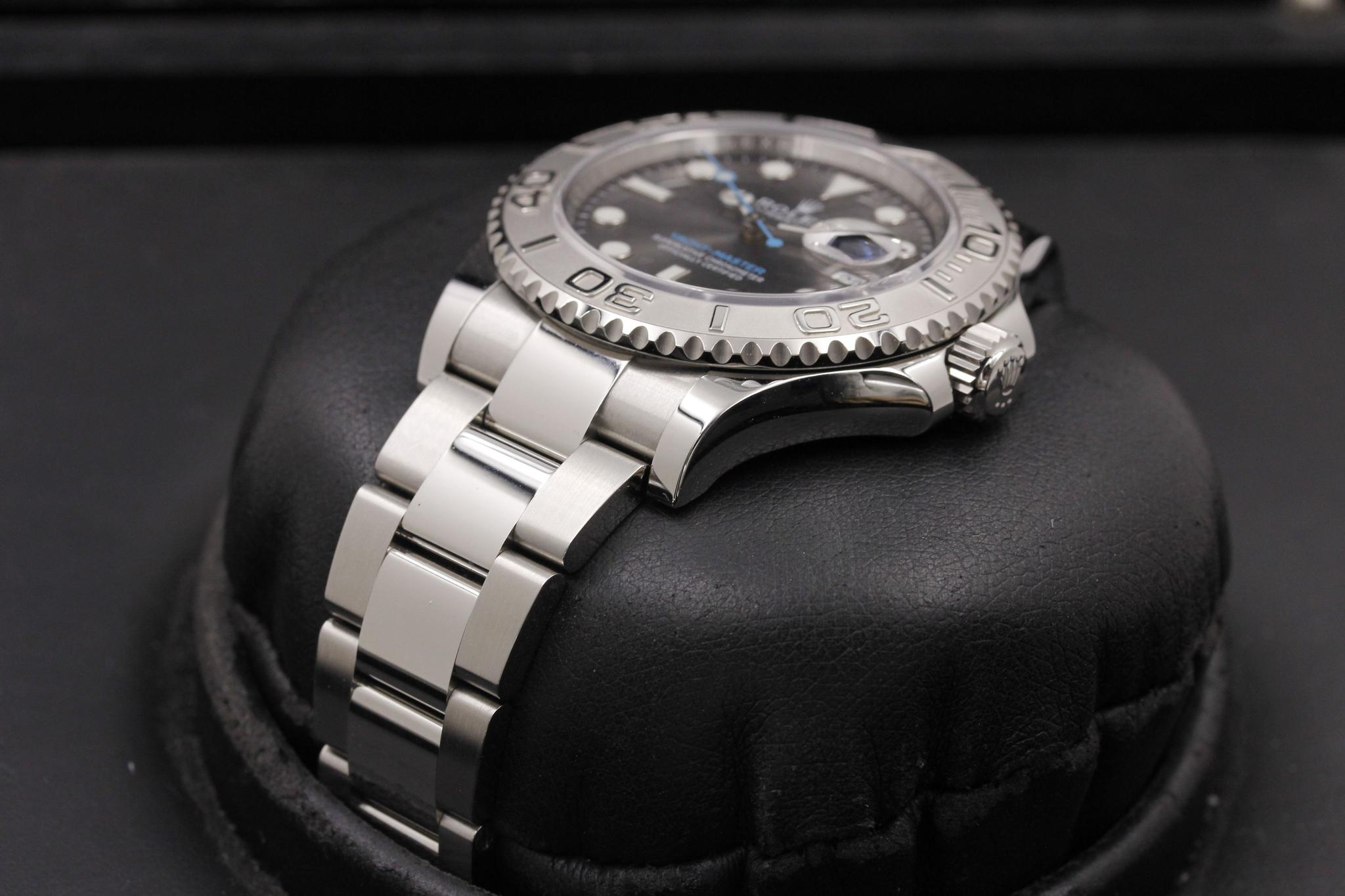 Watch Image 2