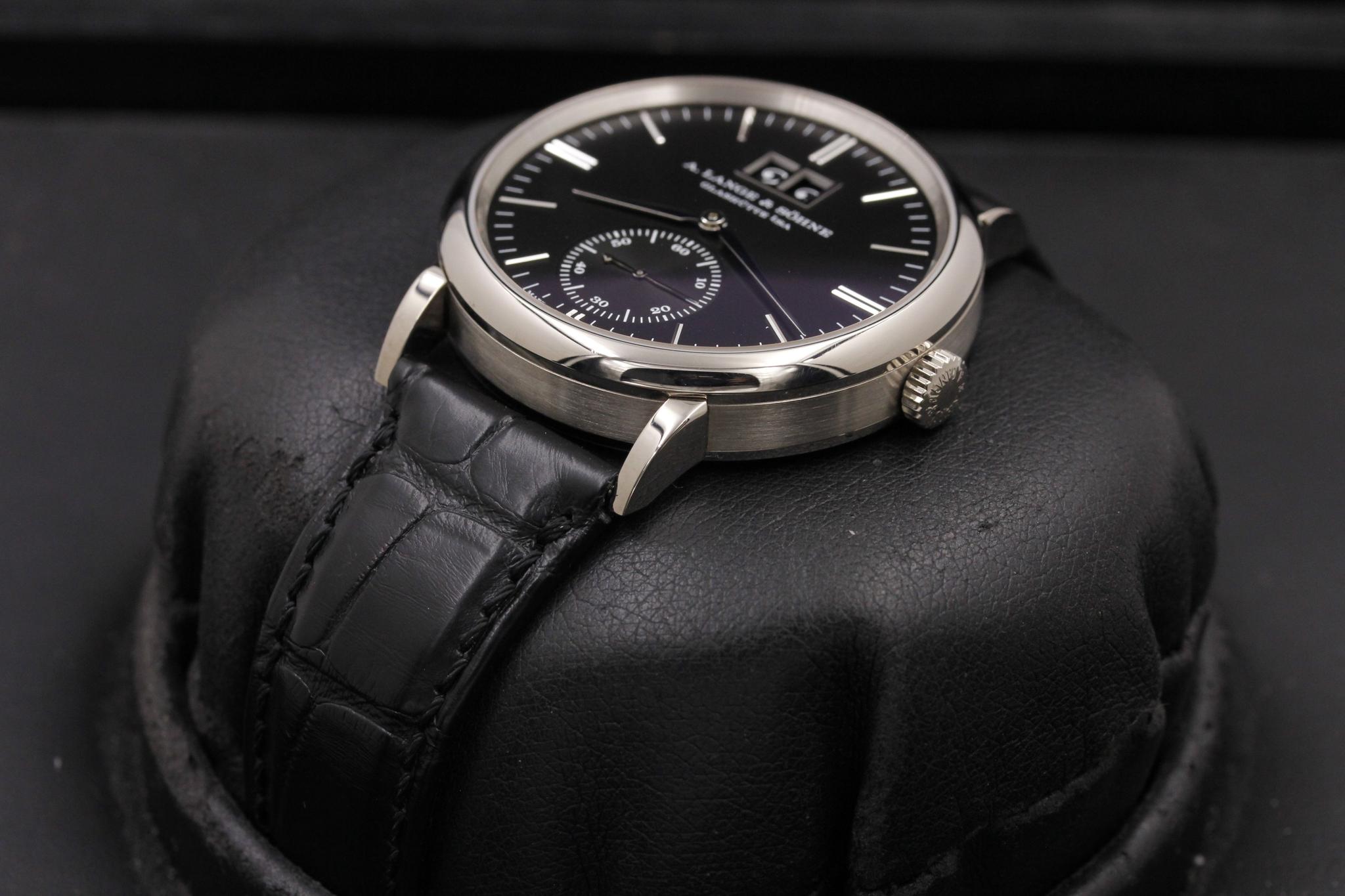 Watch Image 2