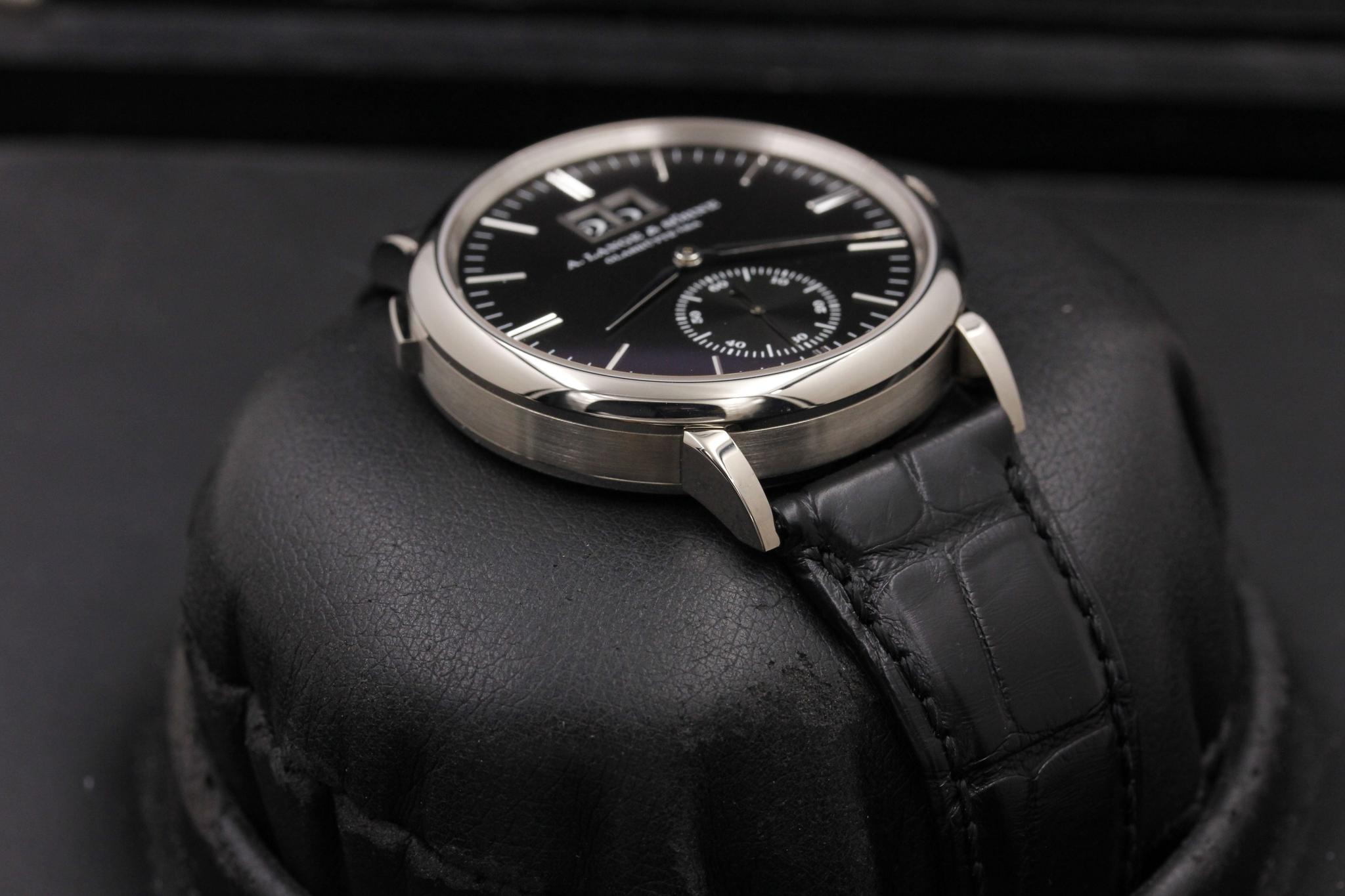 Watch Image 6