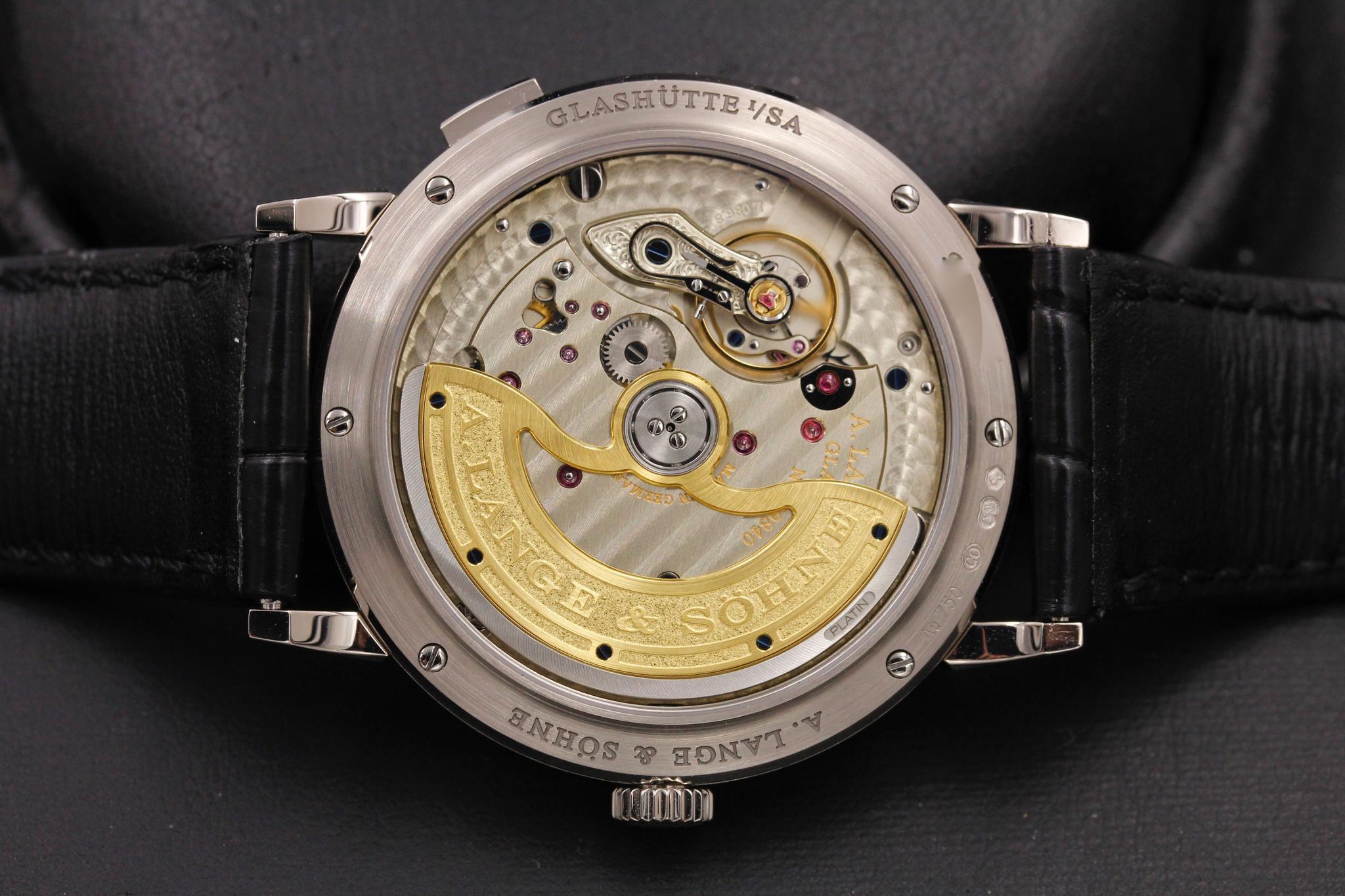 Watch Image 7