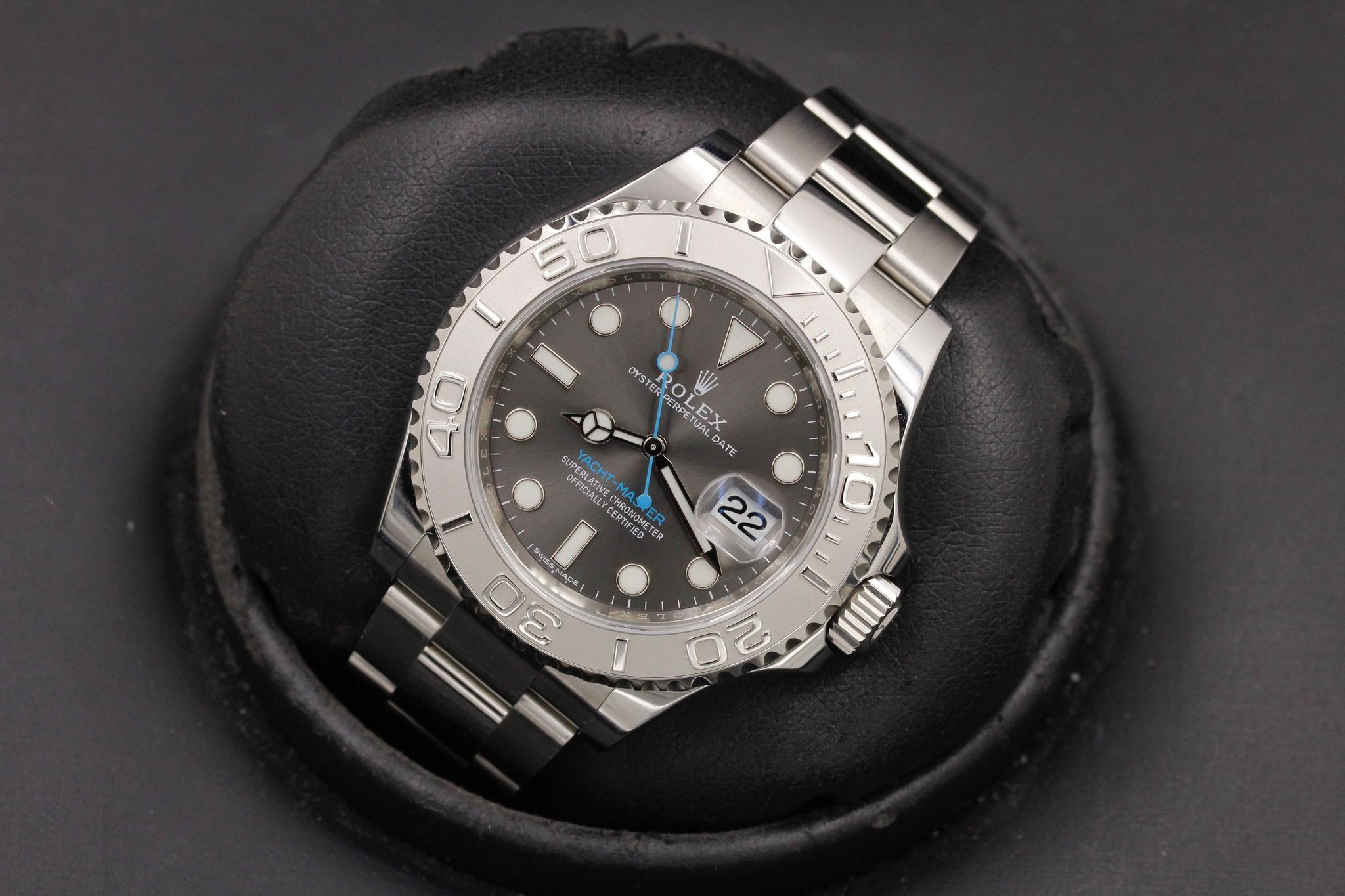 Watch Image 8