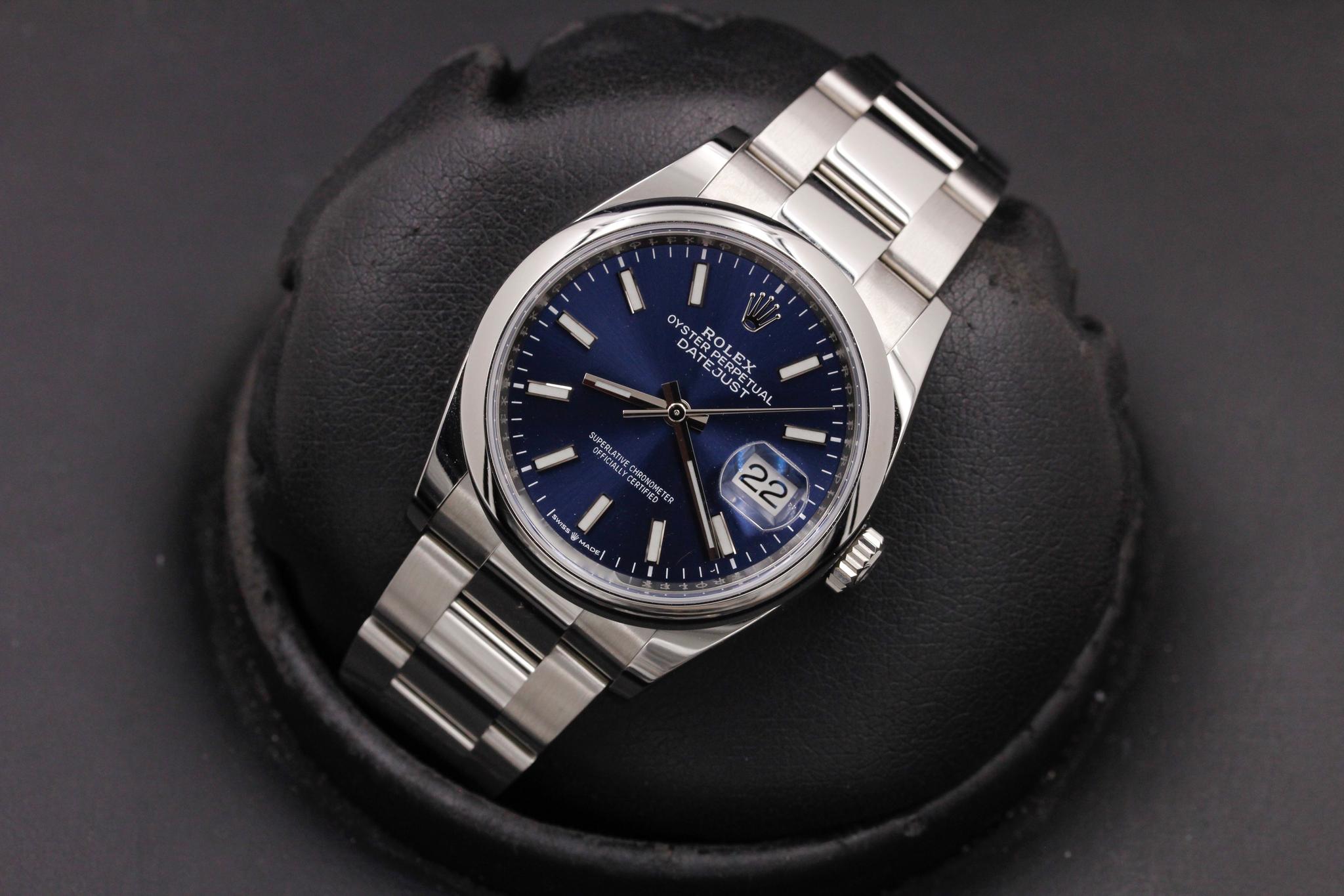 Watch Image 9