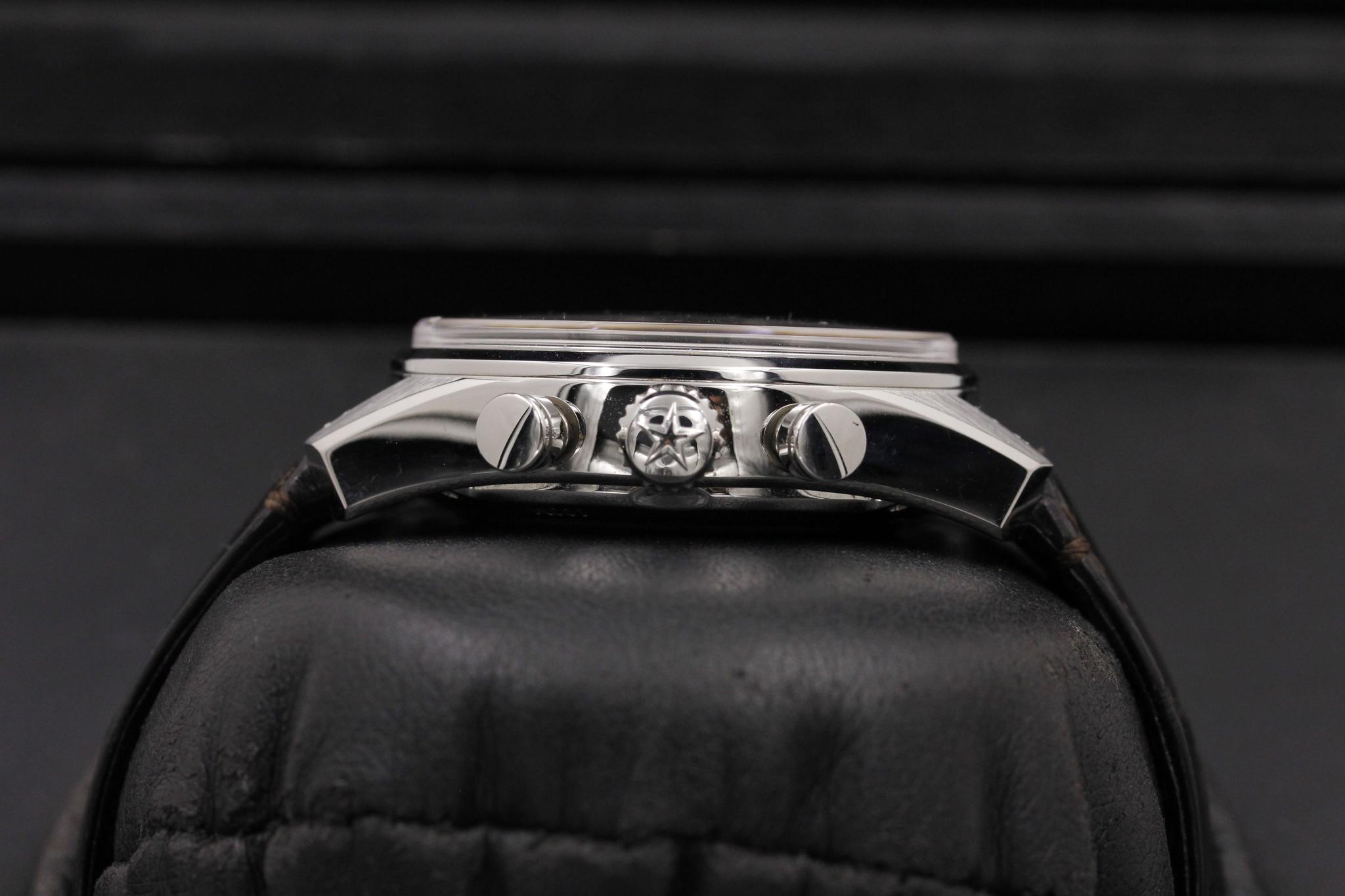 Watch Image 3