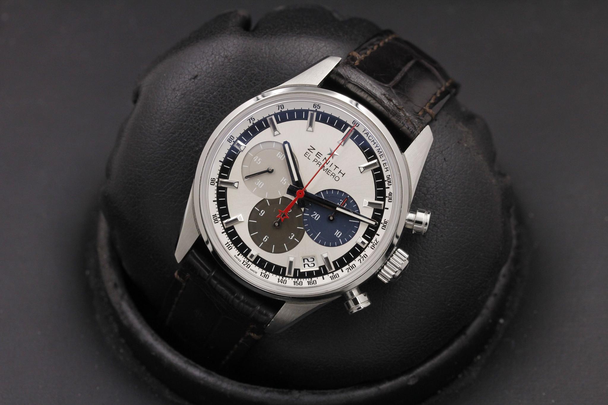 Watch Image 10