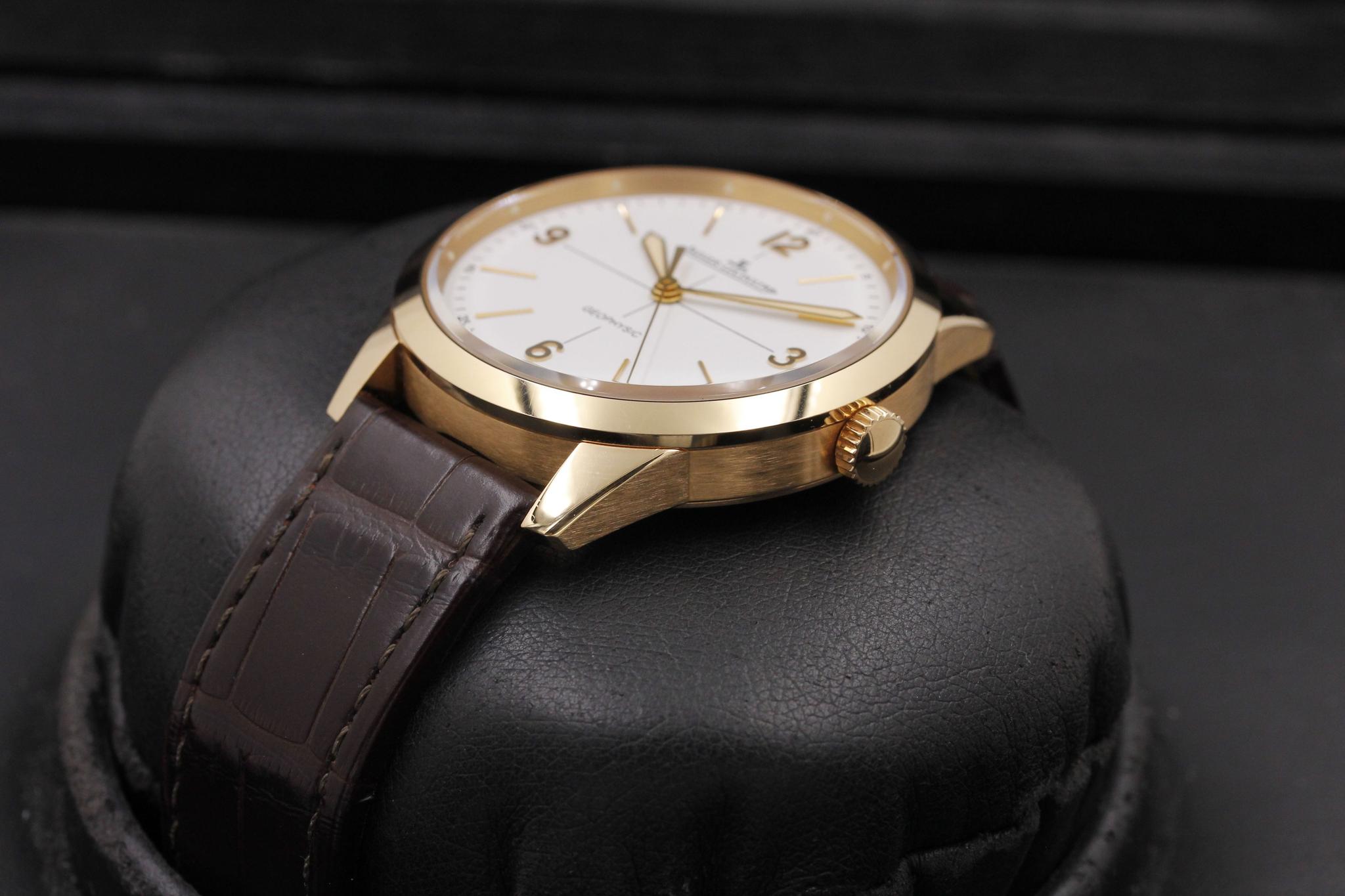 Watch Image 2