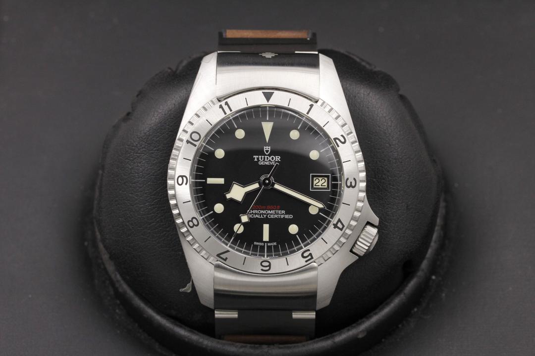 Tudor Black Bay P01 70150