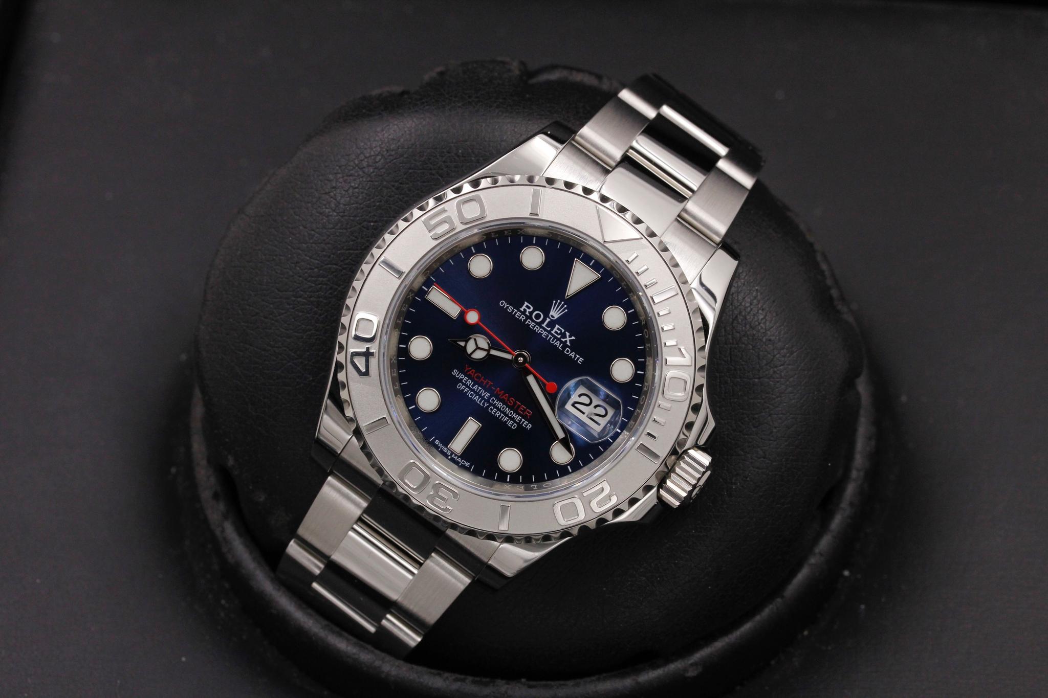 Watch Image 9