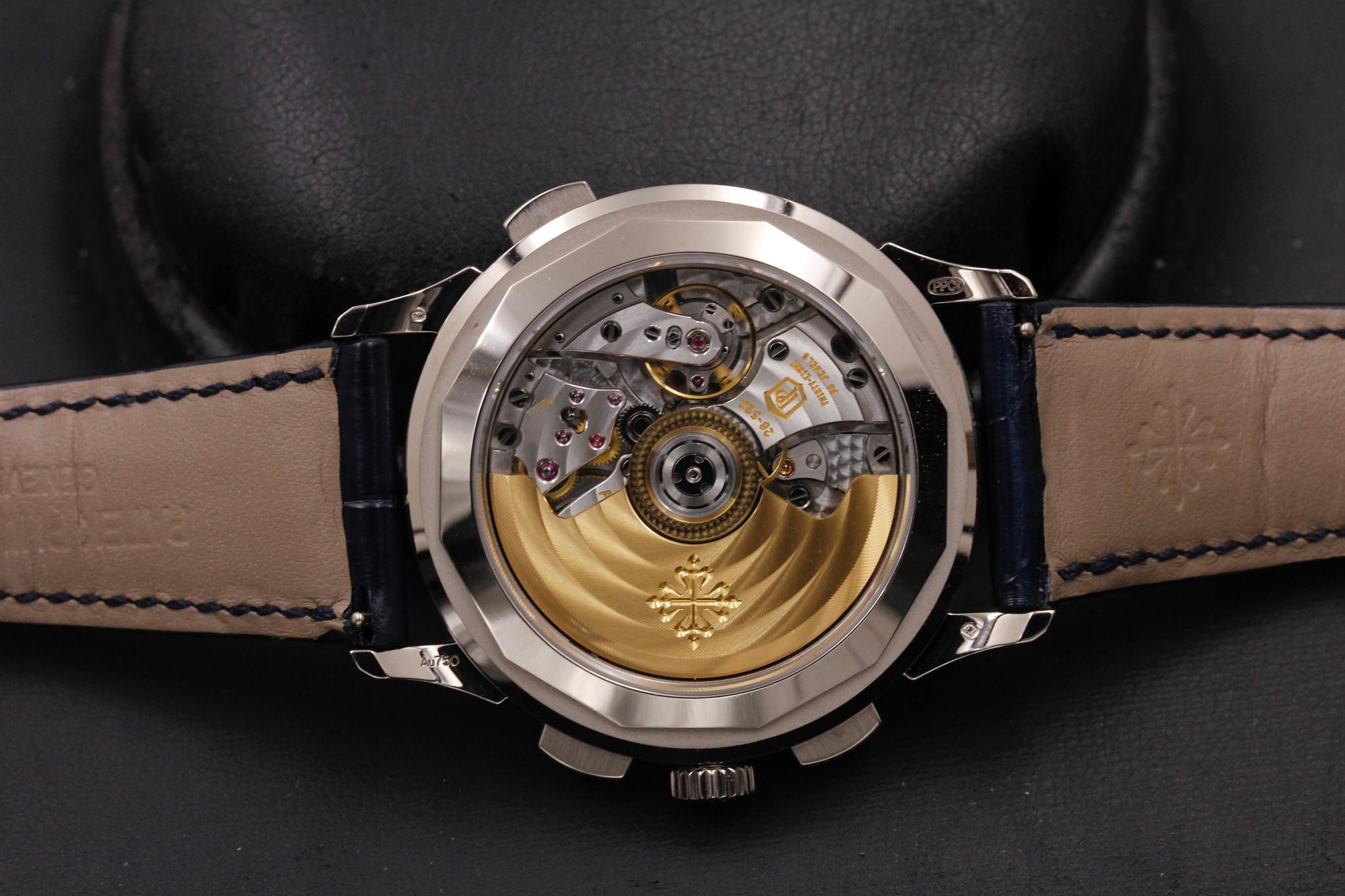 Watch Image 7