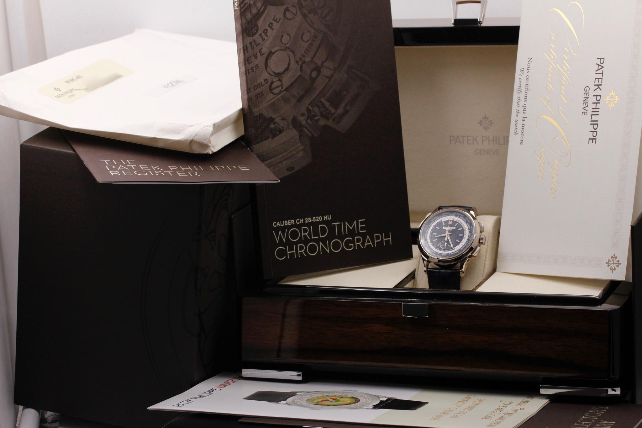 Watch Image 13