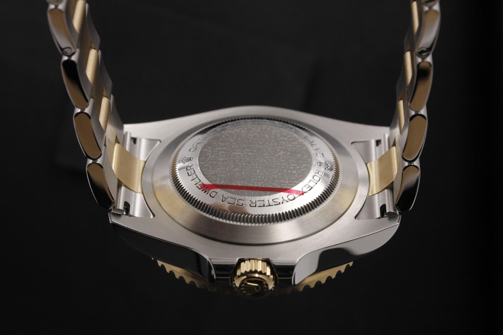 Watch Image 7