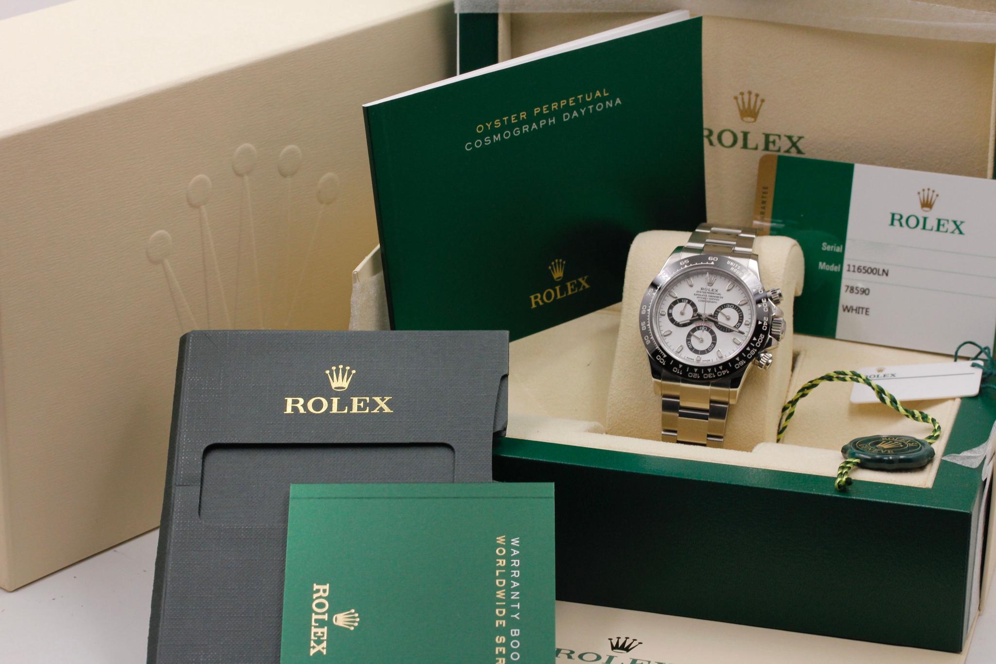 Watch Image 11