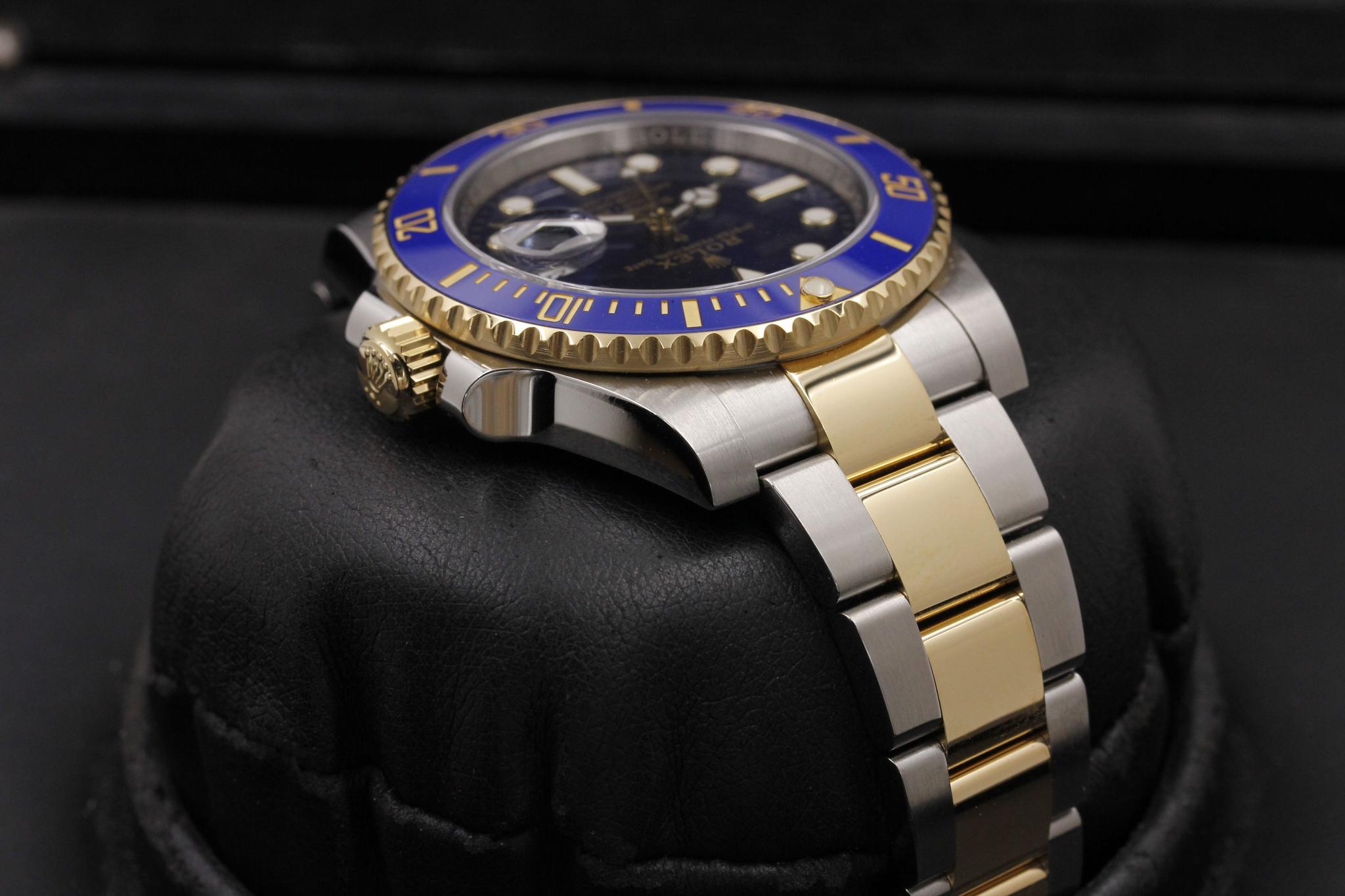 Watch Image 4