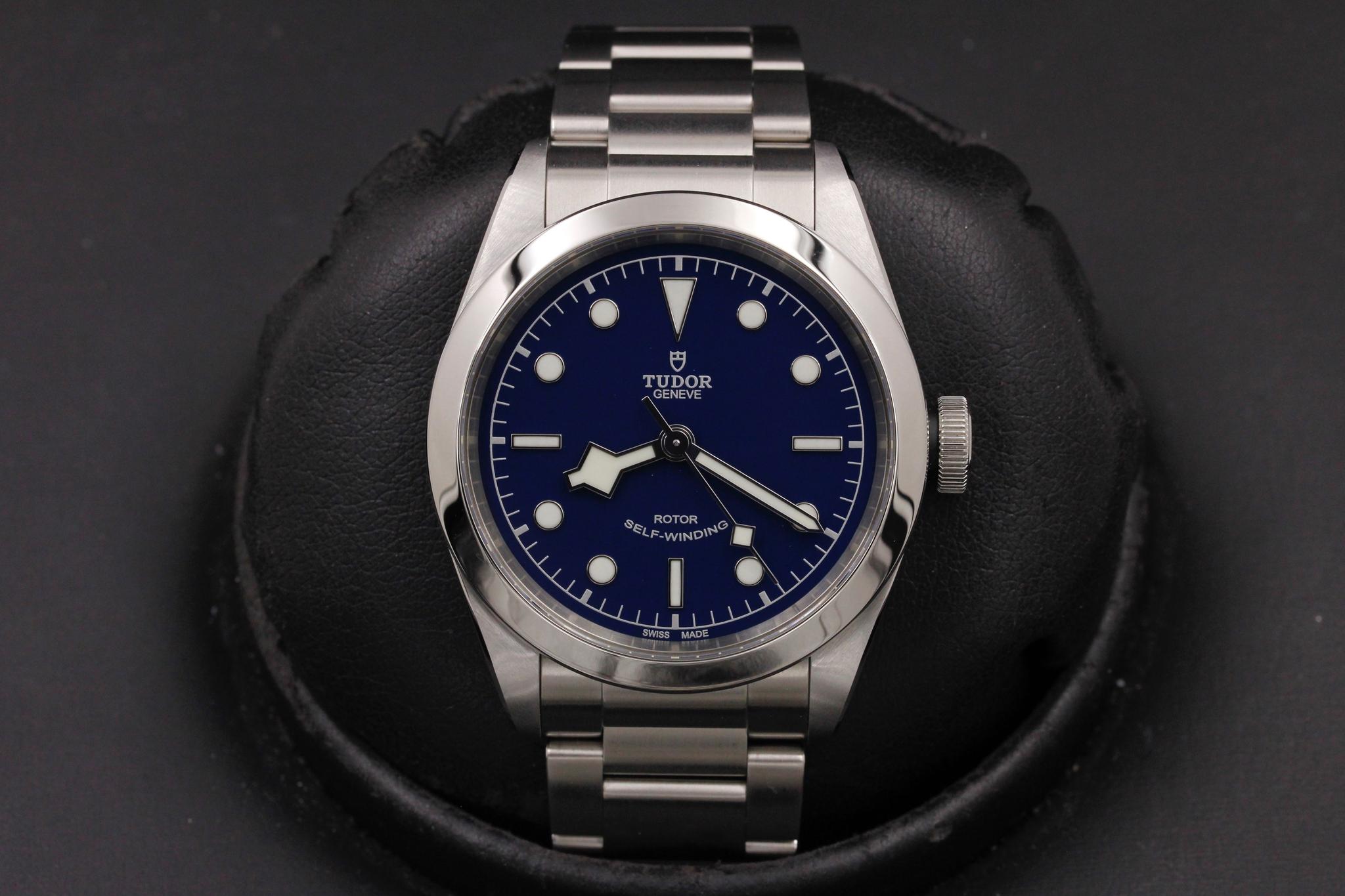 Watch Image 1
