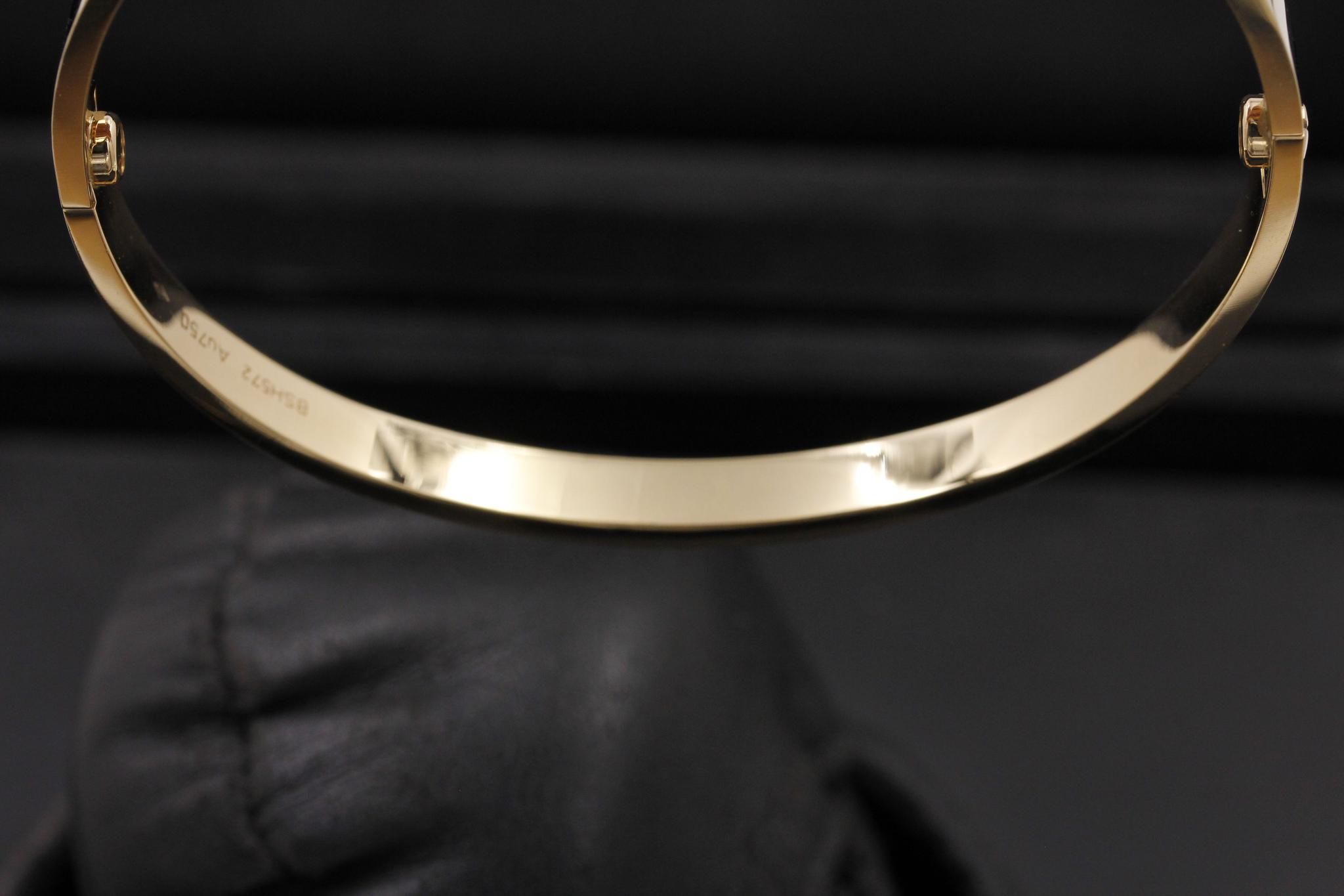 Watch Image 7