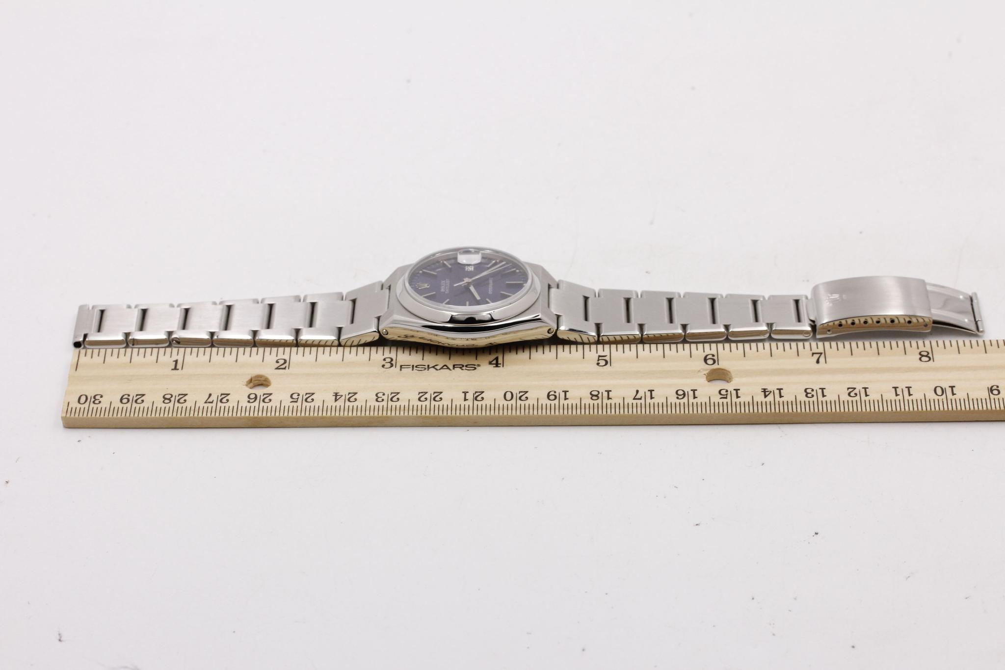 Watch Image 11