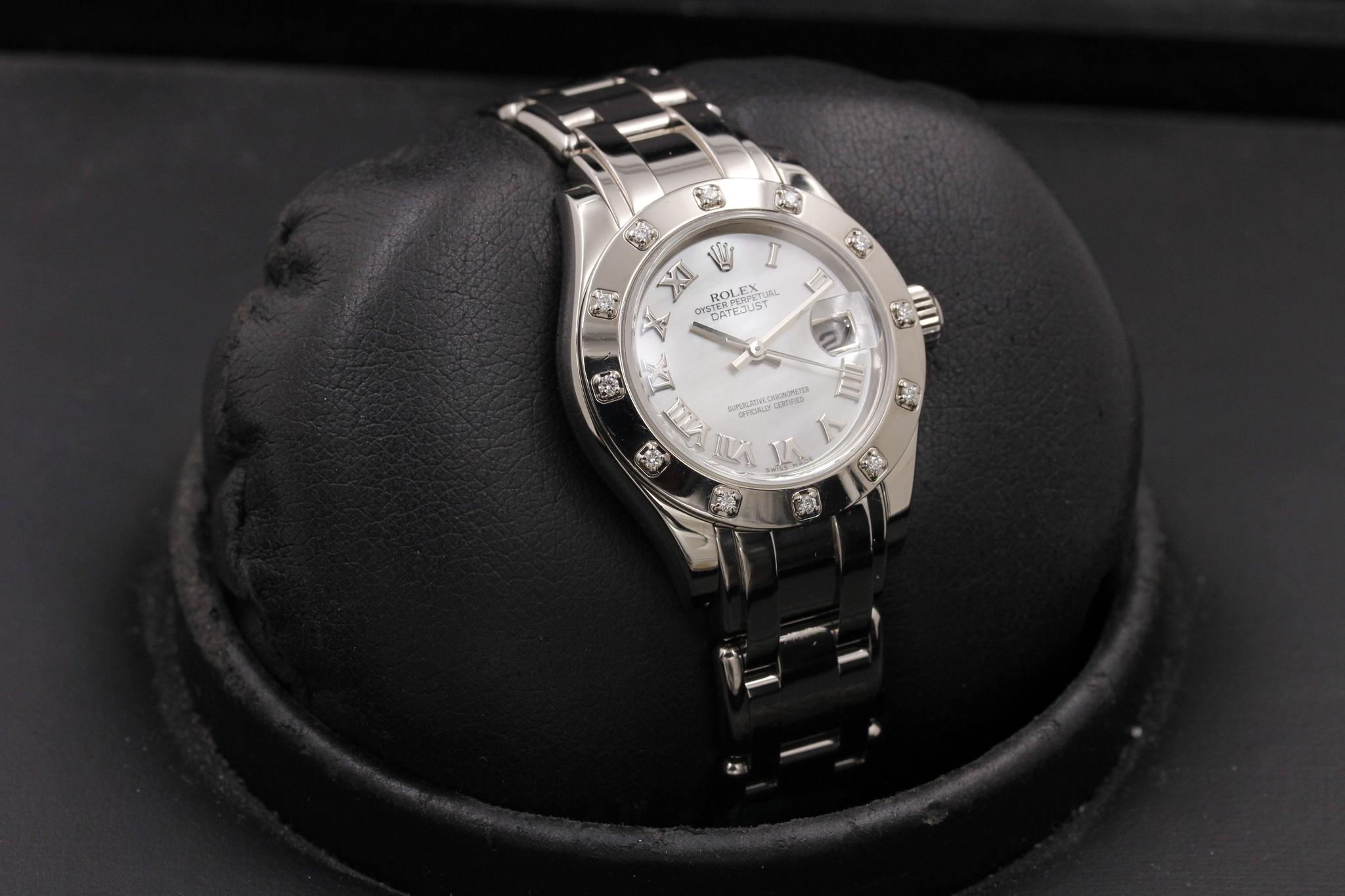 Watch Image 11
