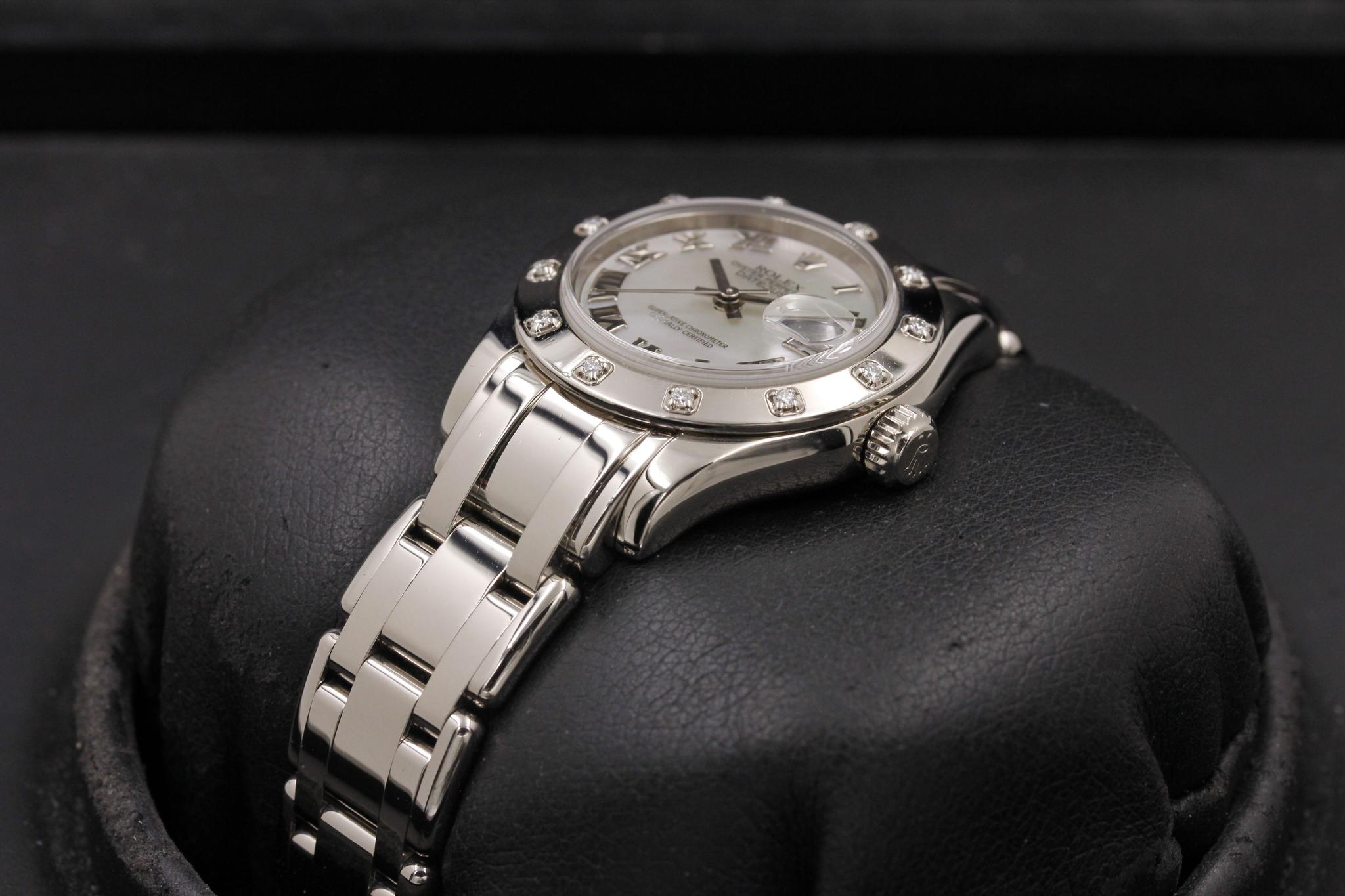 Watch Image 2