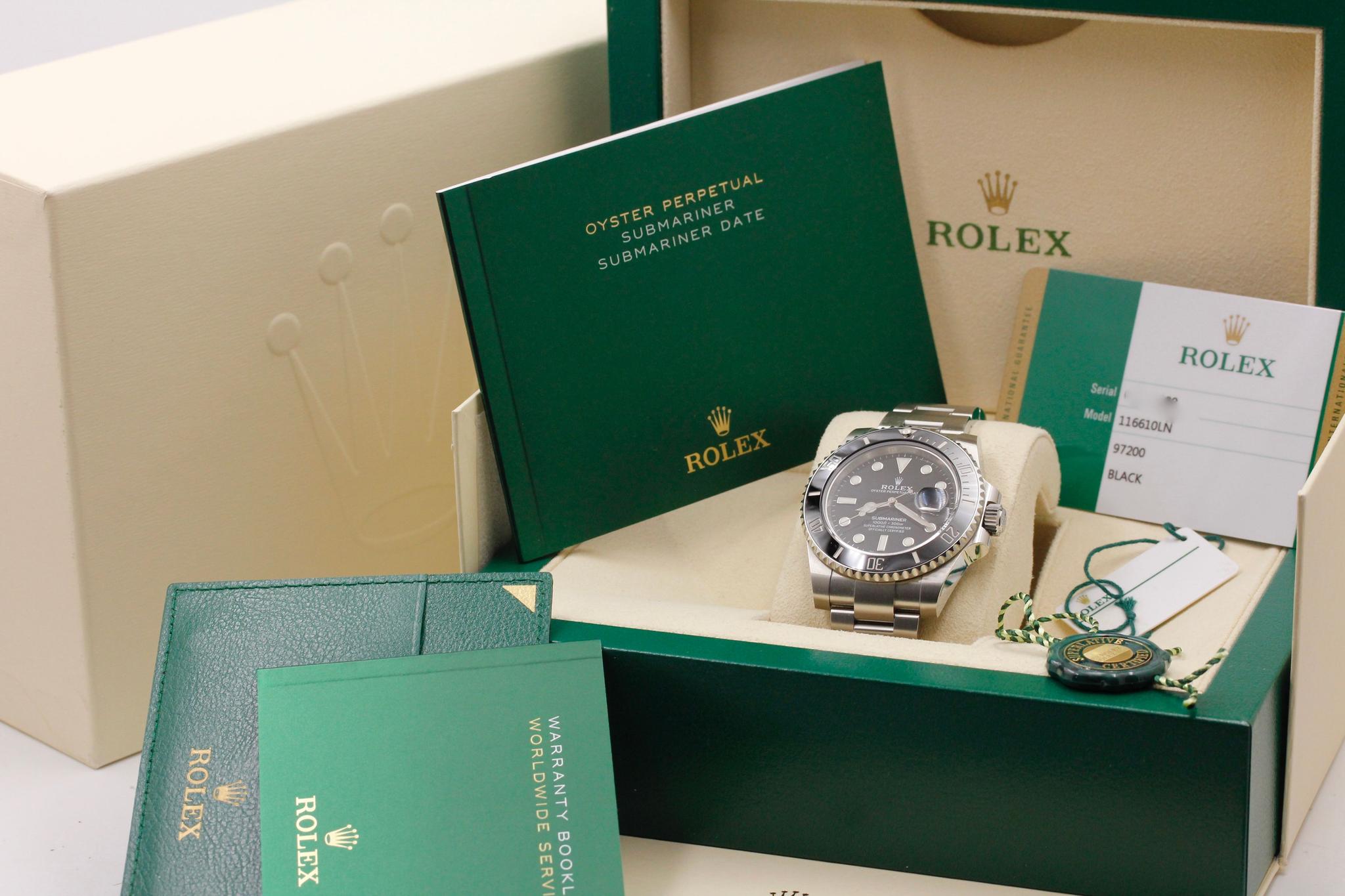 Watch Image 11